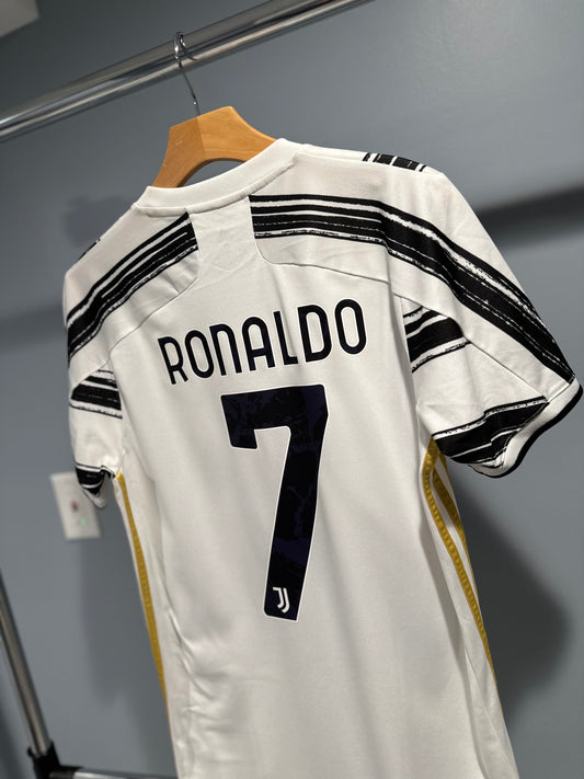 Juventus Cristiano Ronaldo 2020/21 Home Kit - Small