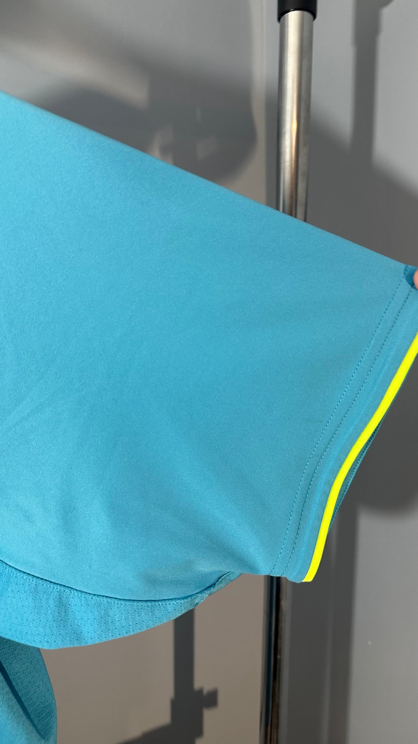 FC BARCELONA 2008 TRAINING JERSEY