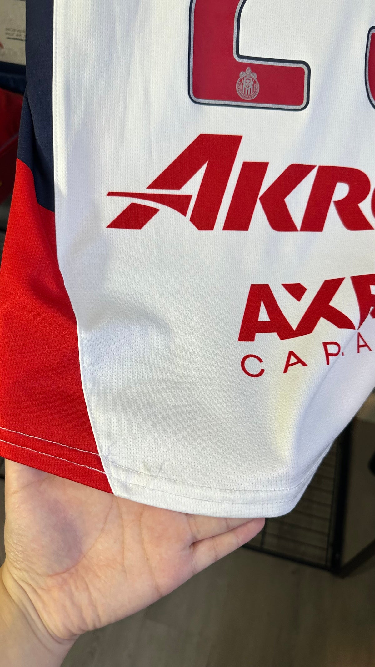 CHIVAS 2024 AWAY X ROBERTO “PIOJO” ALVARADO (M)