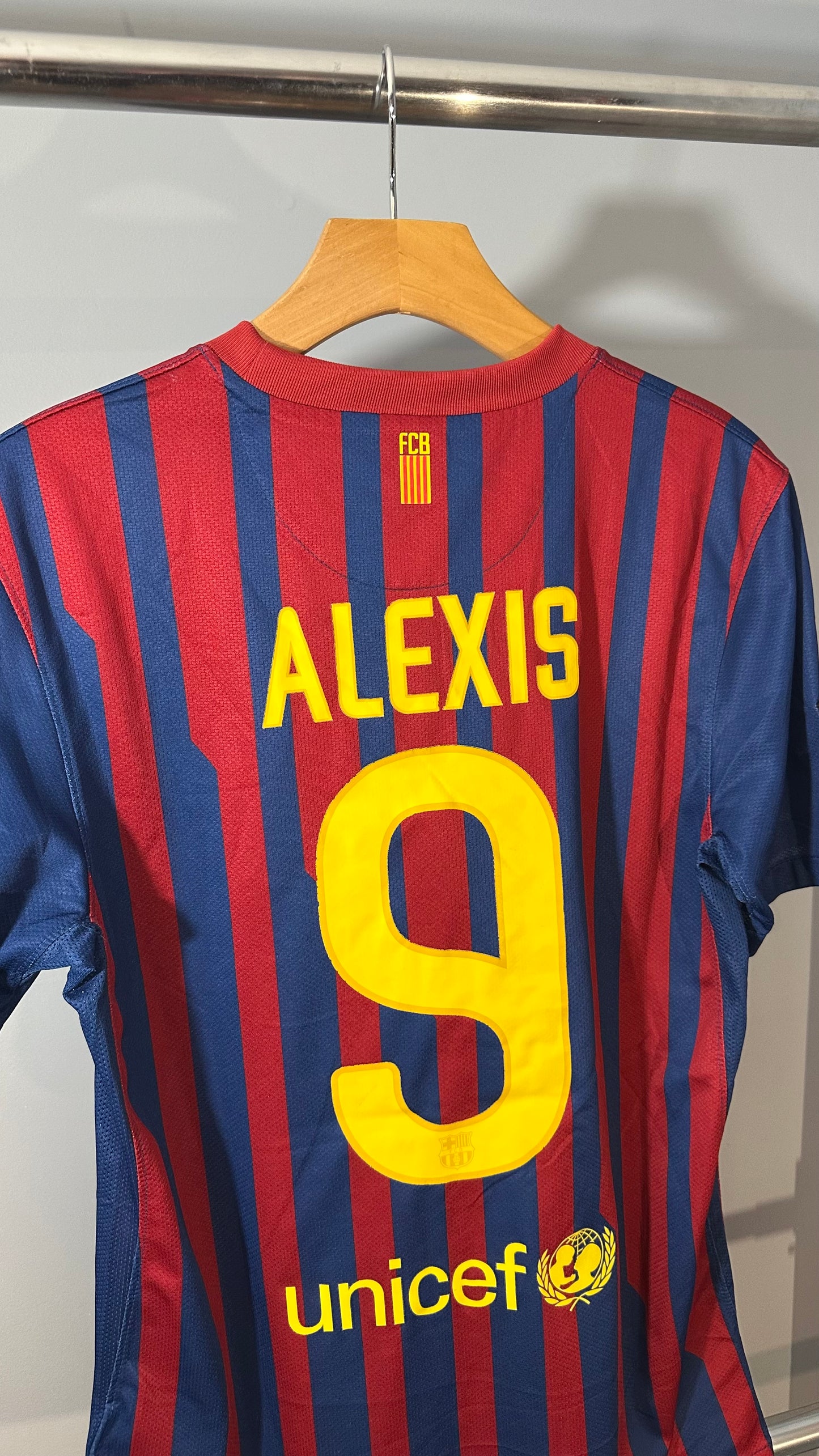 BARCA 2011 X ALEXIS HOME (S)