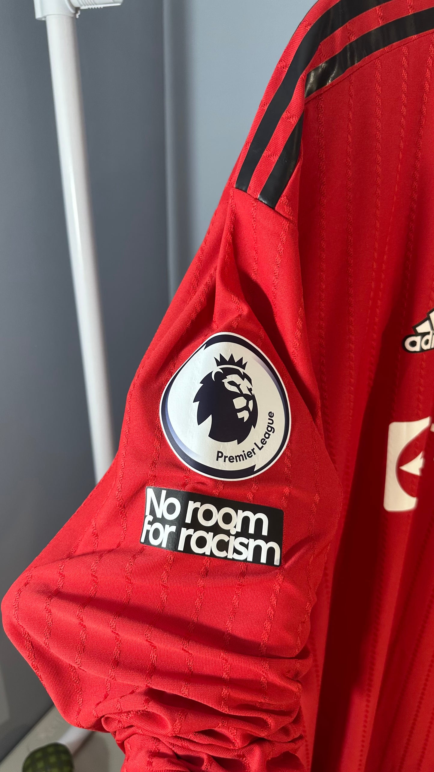 MANCHESTER UNITED 2022/23 HOME - CRISTIANO RONALDO (XL) L/S PLAYER VERSION