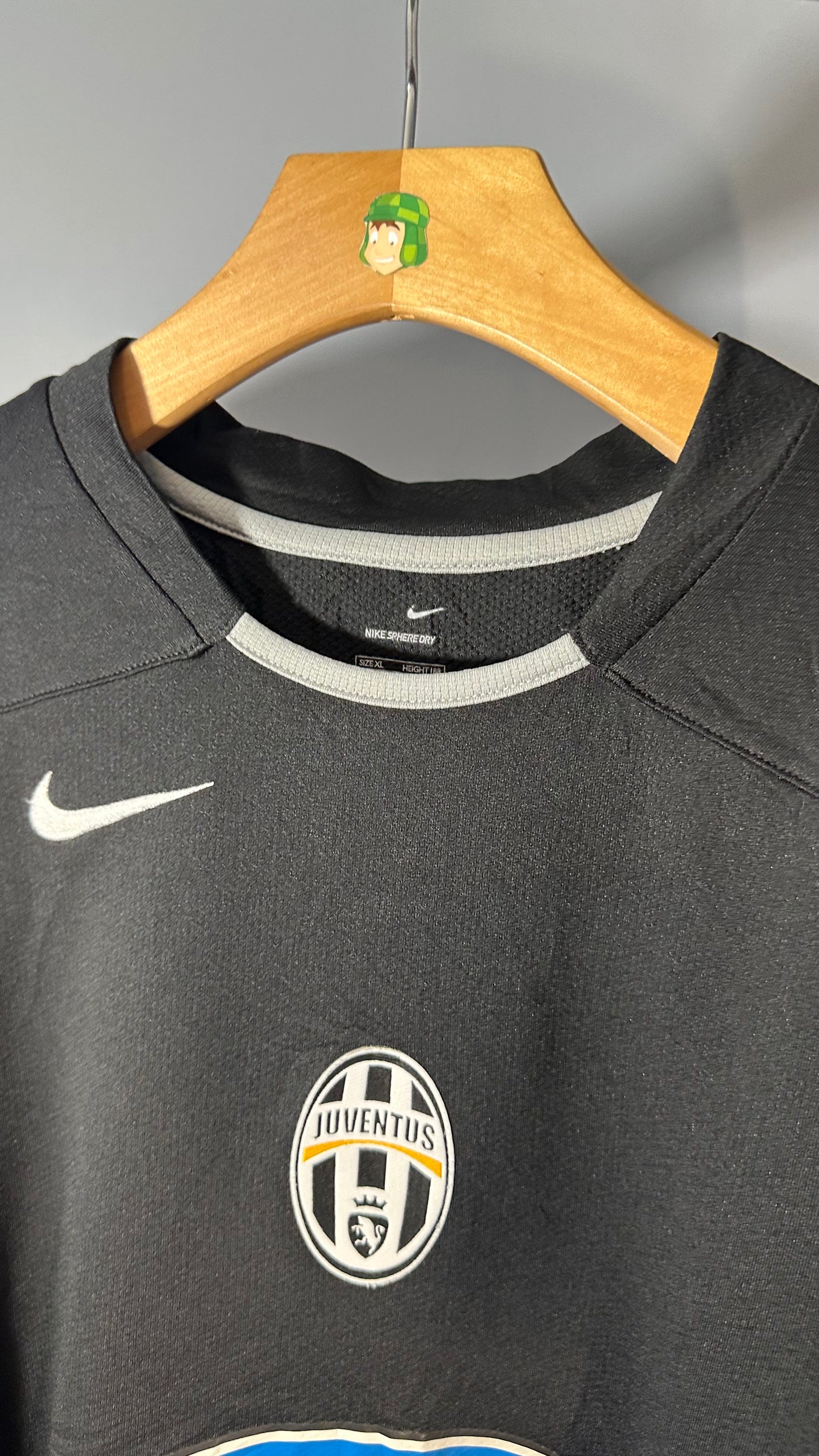 JUVENTUS 2005 TRAINING JERSEY (XL)