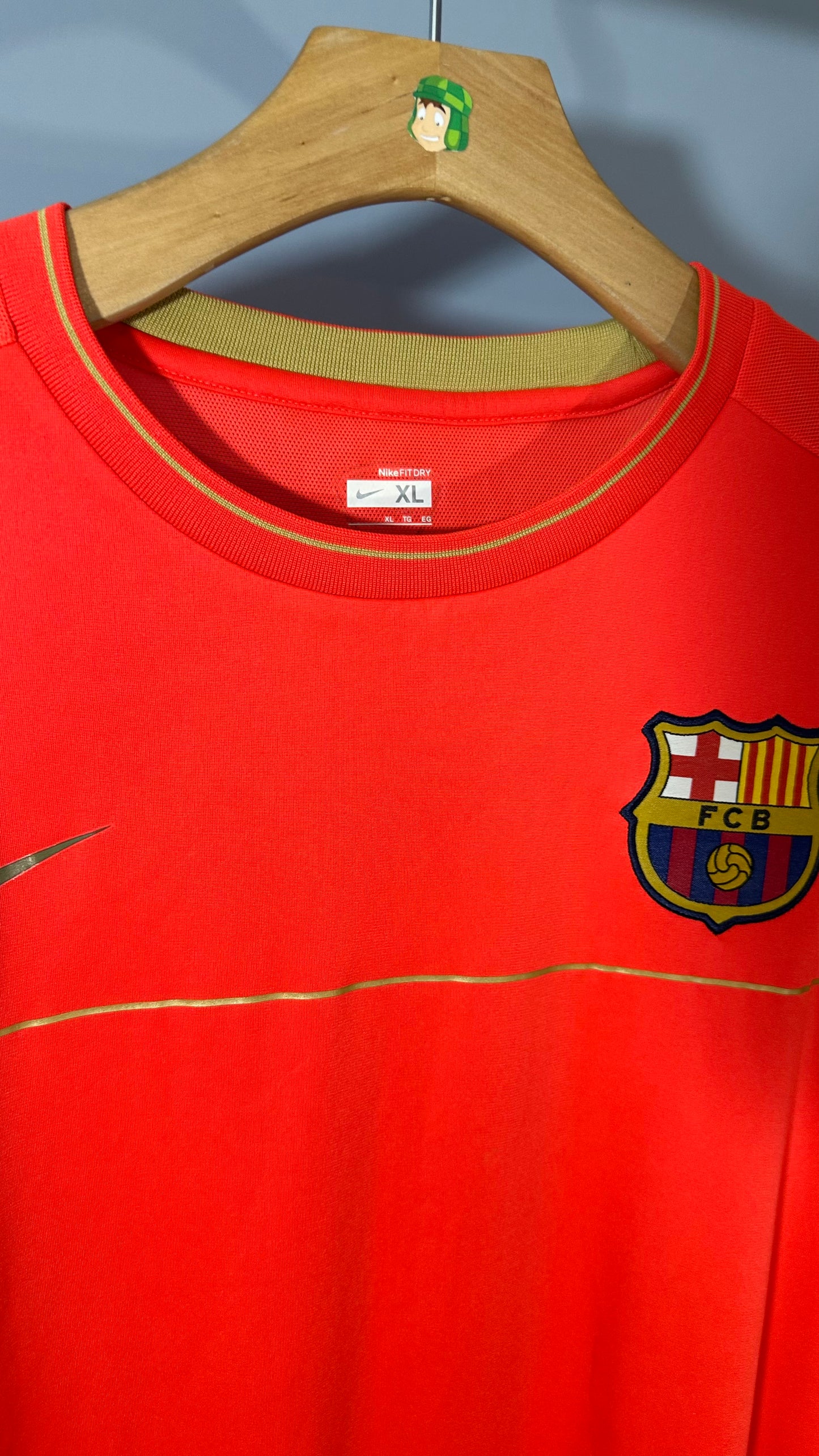 FC BARCELONA 2008 TRAINING JERSEY (XL)
