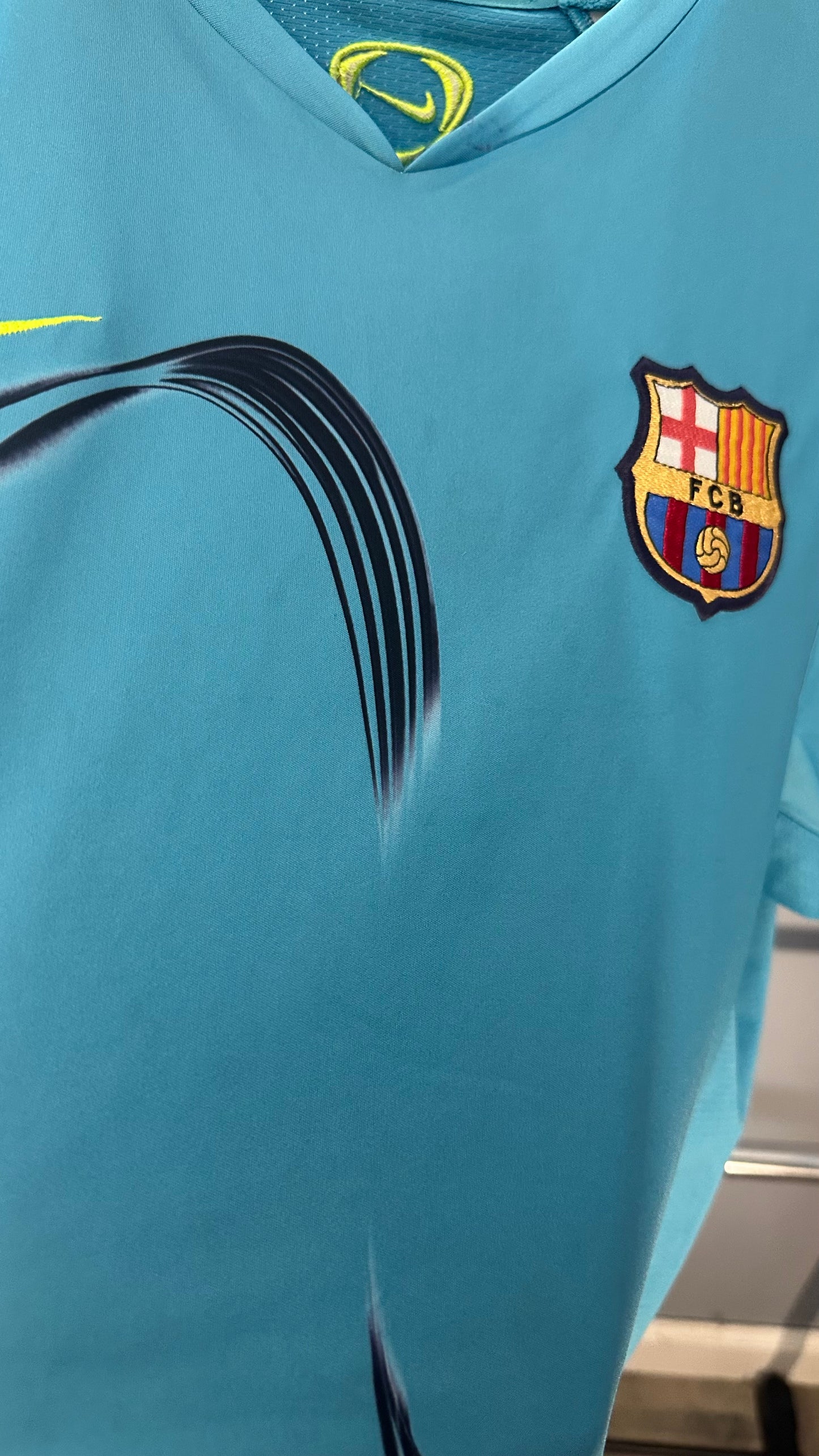FC BARCELONA 2008 TRAINING JERSEY