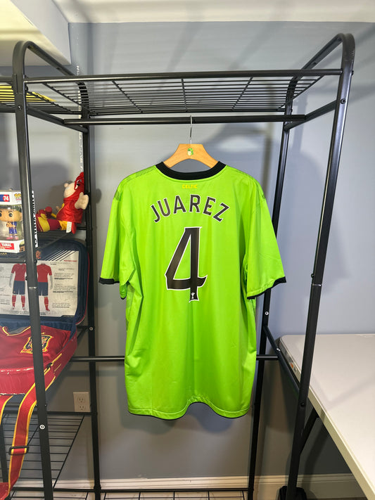 CELTIC 2010 HOME X EFRAIN JUAREZ (XL) BNWT