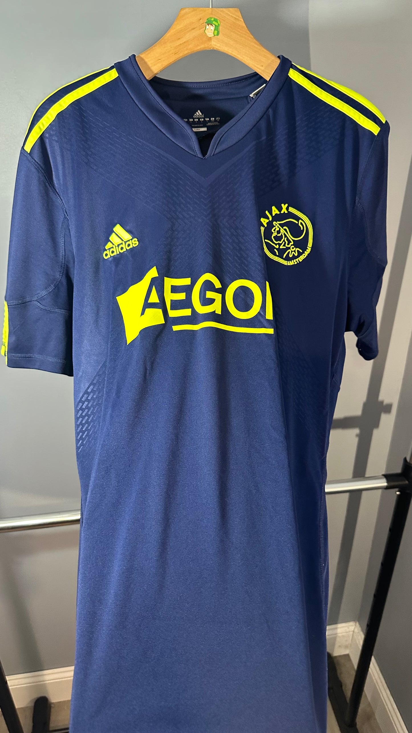 AJAX 2010 AWAY X LUIS SUAREZ (L)