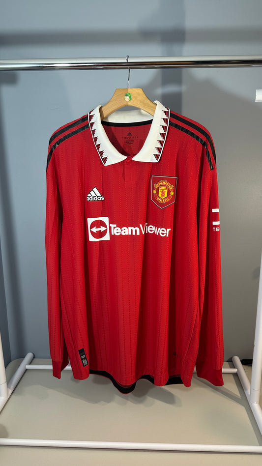 MANCHESTER UNITED 2022/23 HOME - CRISTIANO RONALDO (XL) L/S PLAYER VERSION