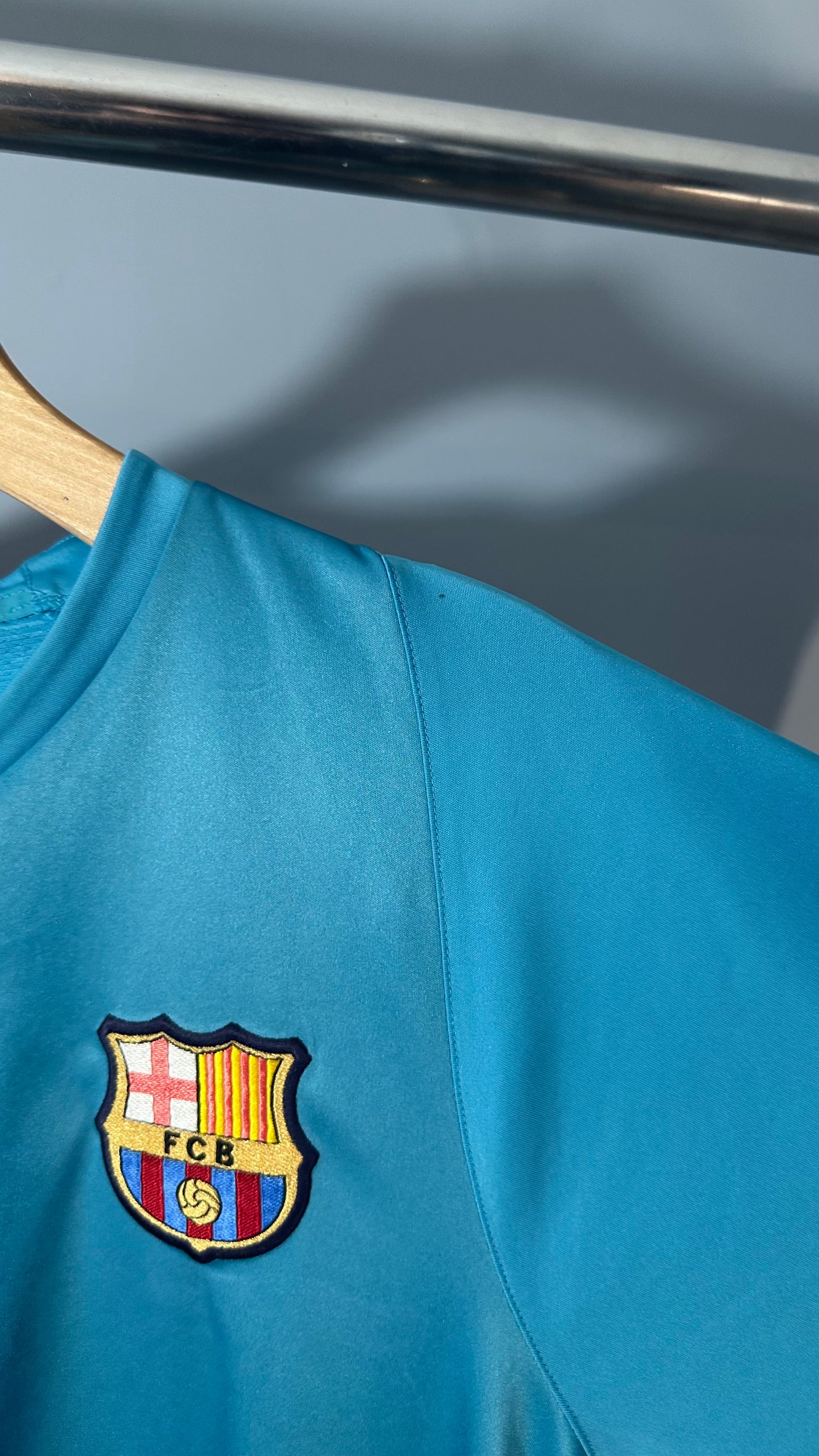 FC BARCELONA 2008 TRAINING JERSEY