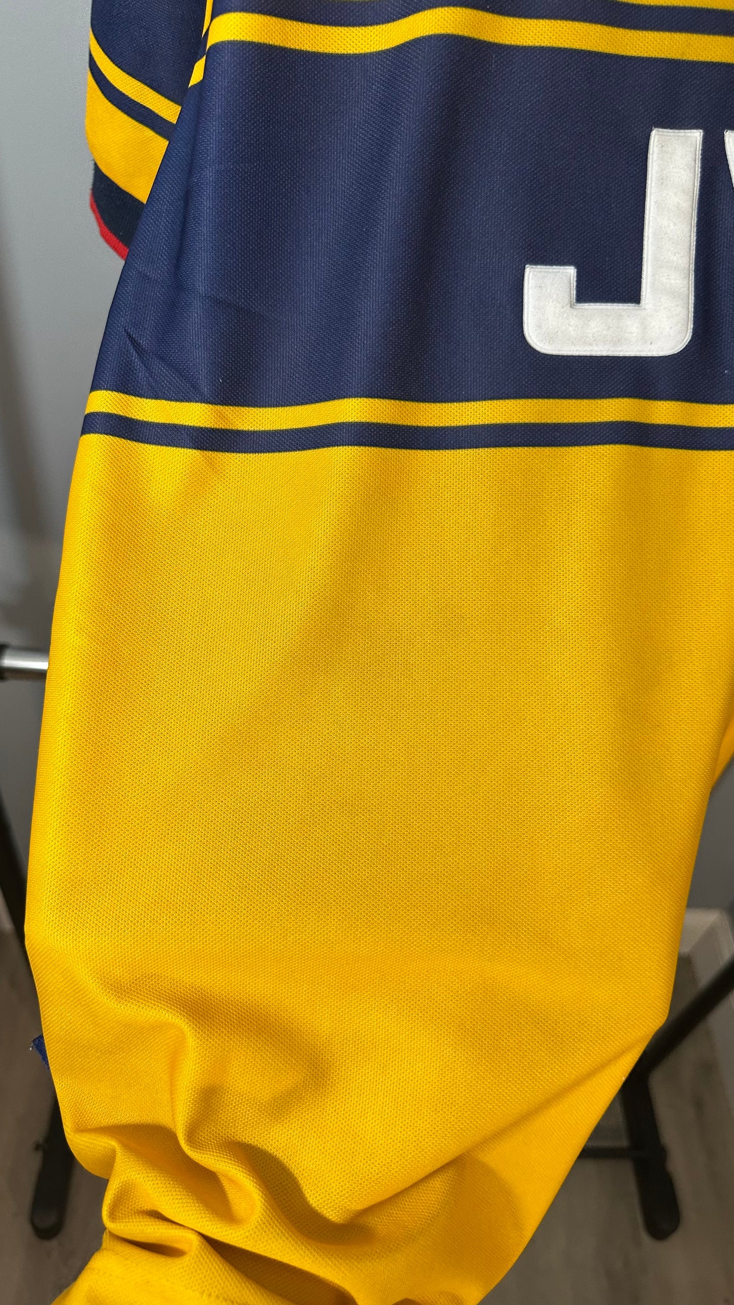 ARSENAL 1998 X BERGKAMP AWAY (L)