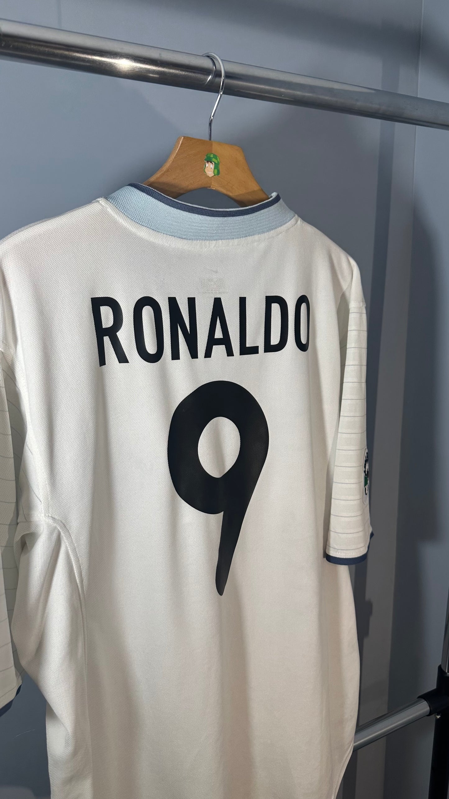 INTER MILAN 2001 X RONALDO NAZARIO AWAY (L)