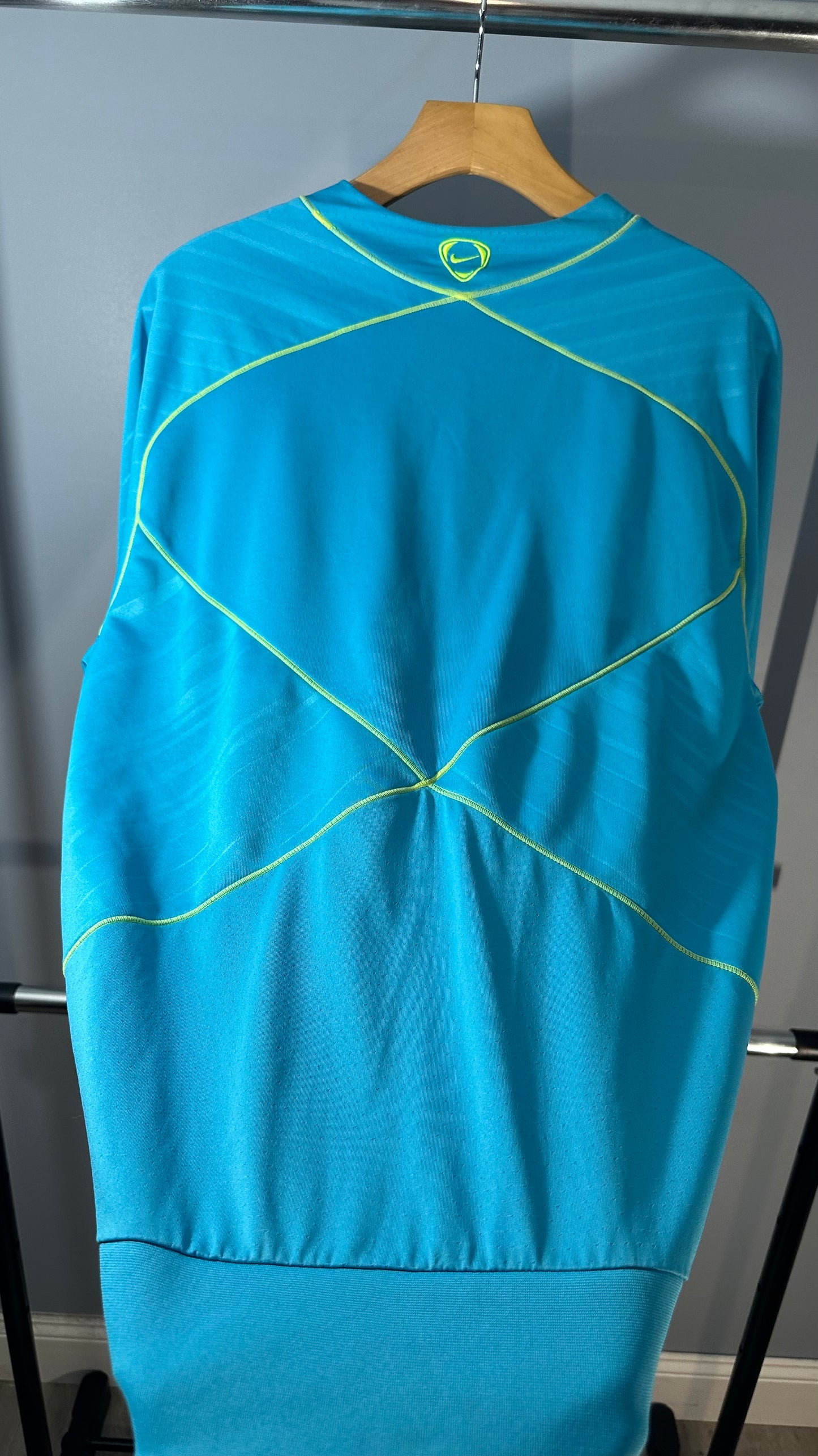 FC BARCELONA 2007 TRAINING CREWNECK (L)