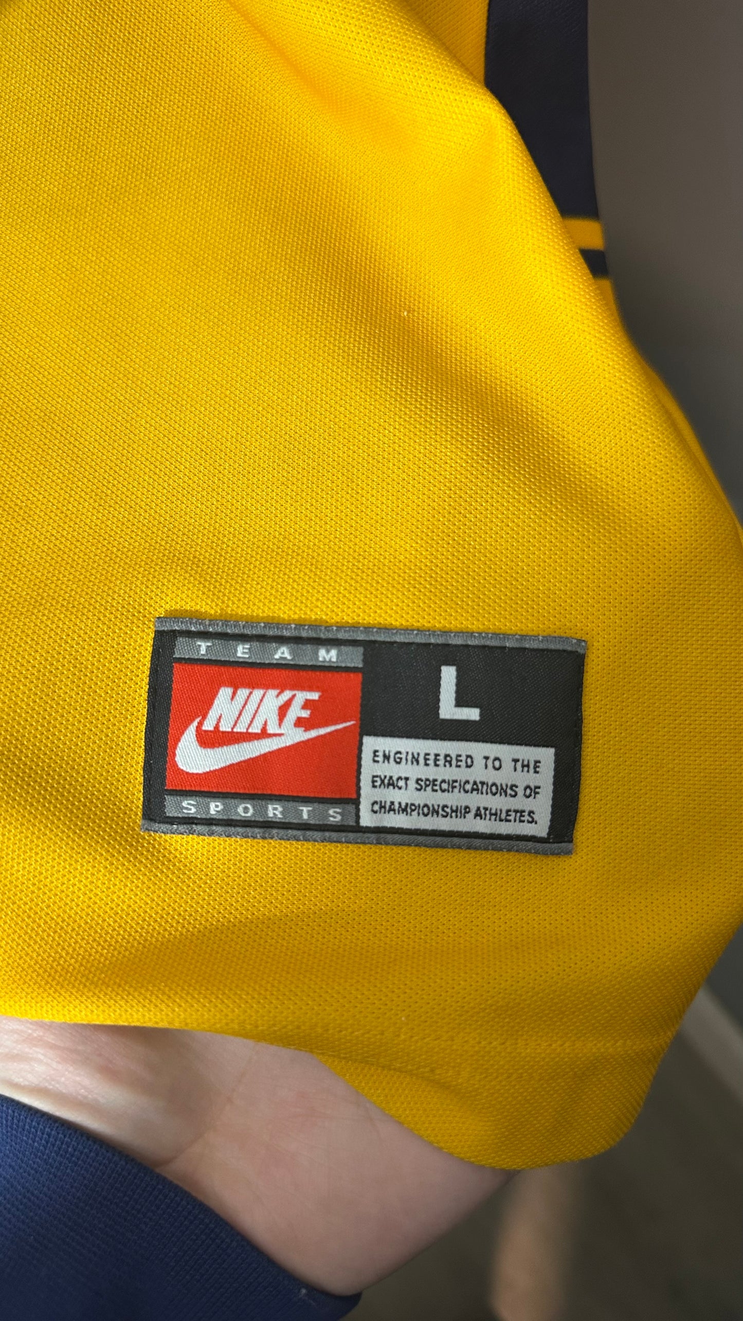 ARSENAL 1998 X BERGKAMP AWAY (L)