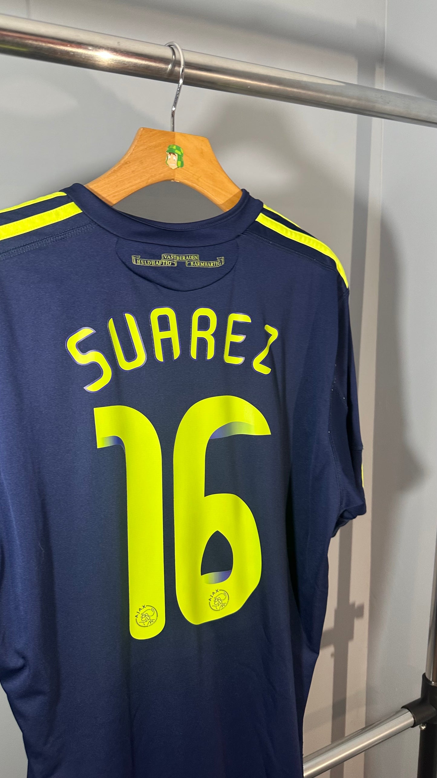 AJAX 2010 AWAY X LUIS SUAREZ (L)