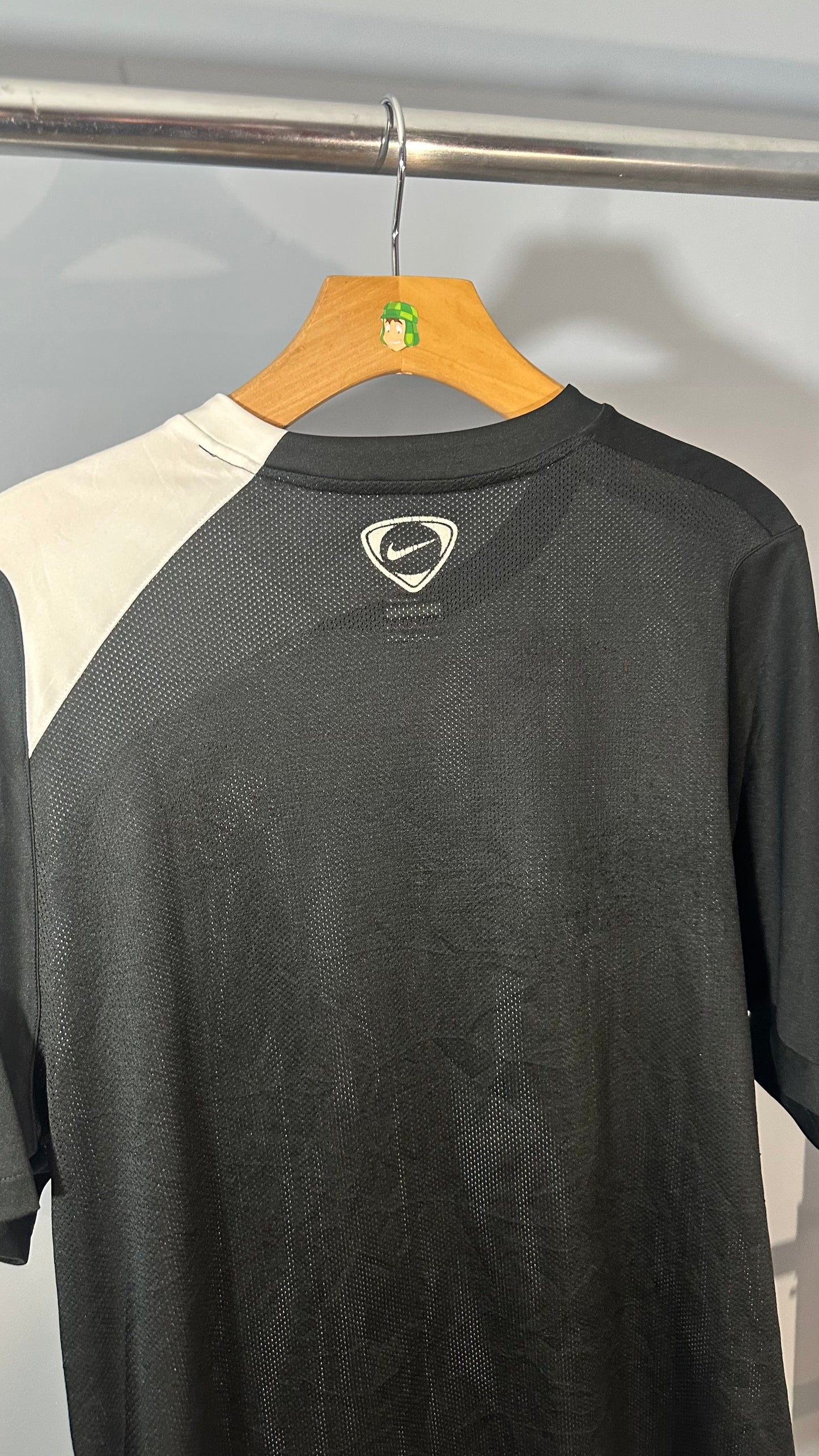 MANCHESTER UNITED 2008 TRAINING JERSEY (M)