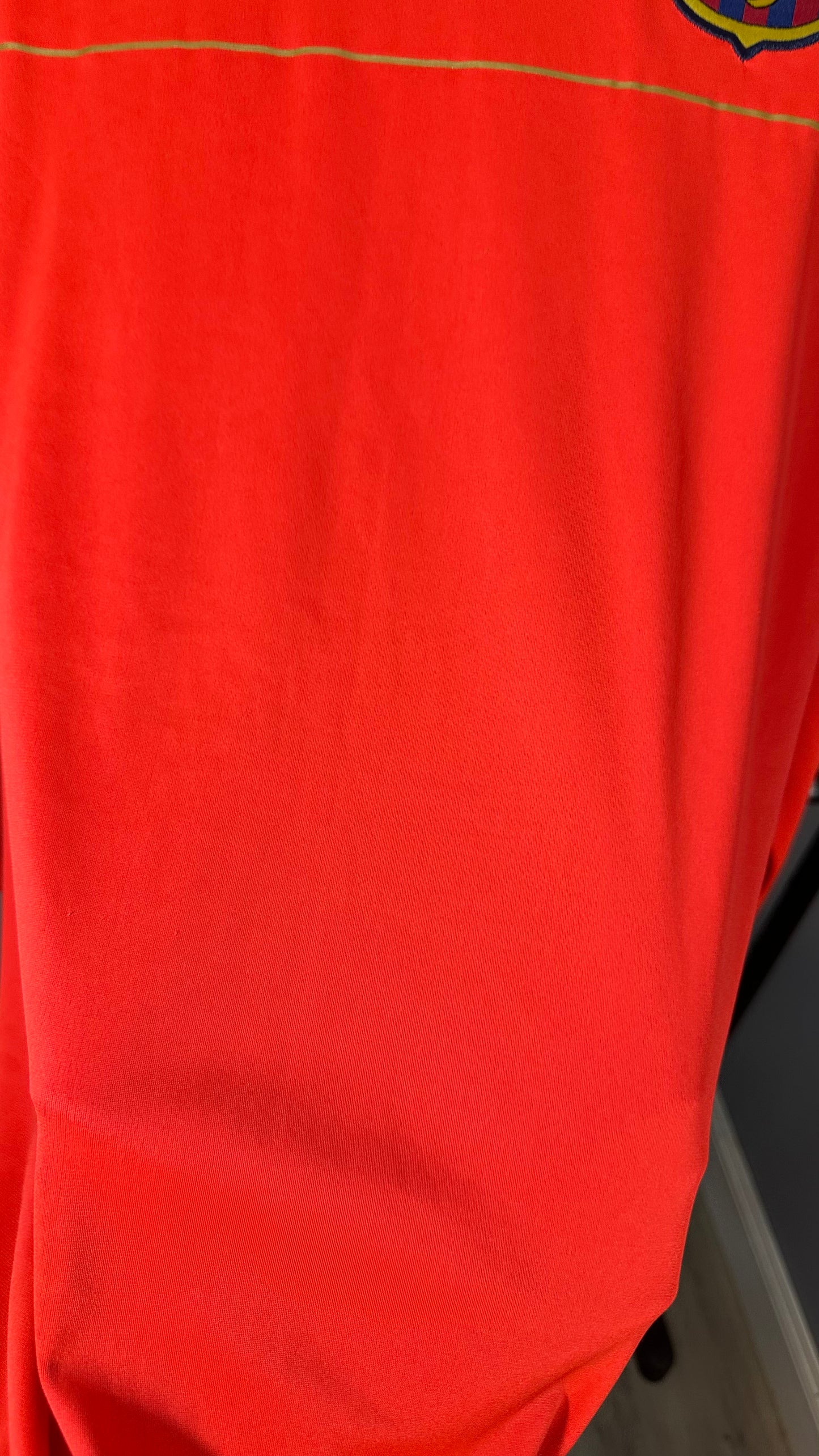 FC BARCELONA 2008 TRAINING JERSEY (XL)