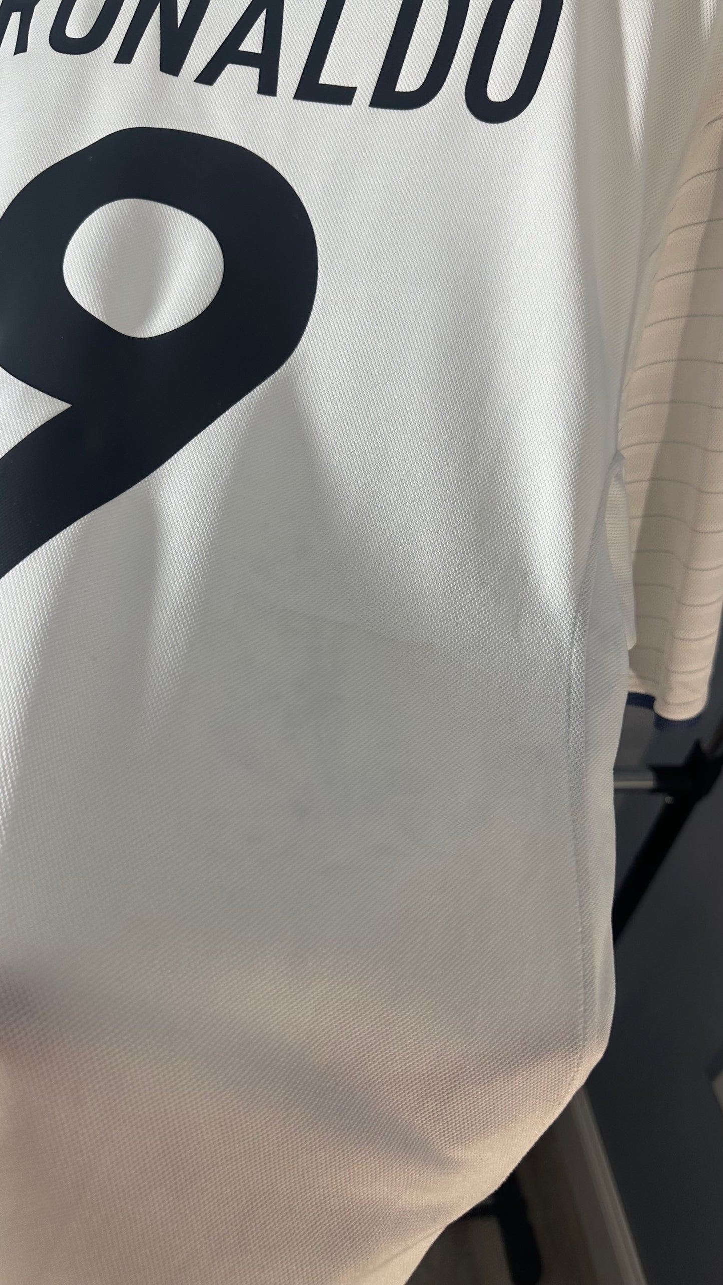 INTER MILAN 2001 X RONALDO NAZARIO AWAY (L)