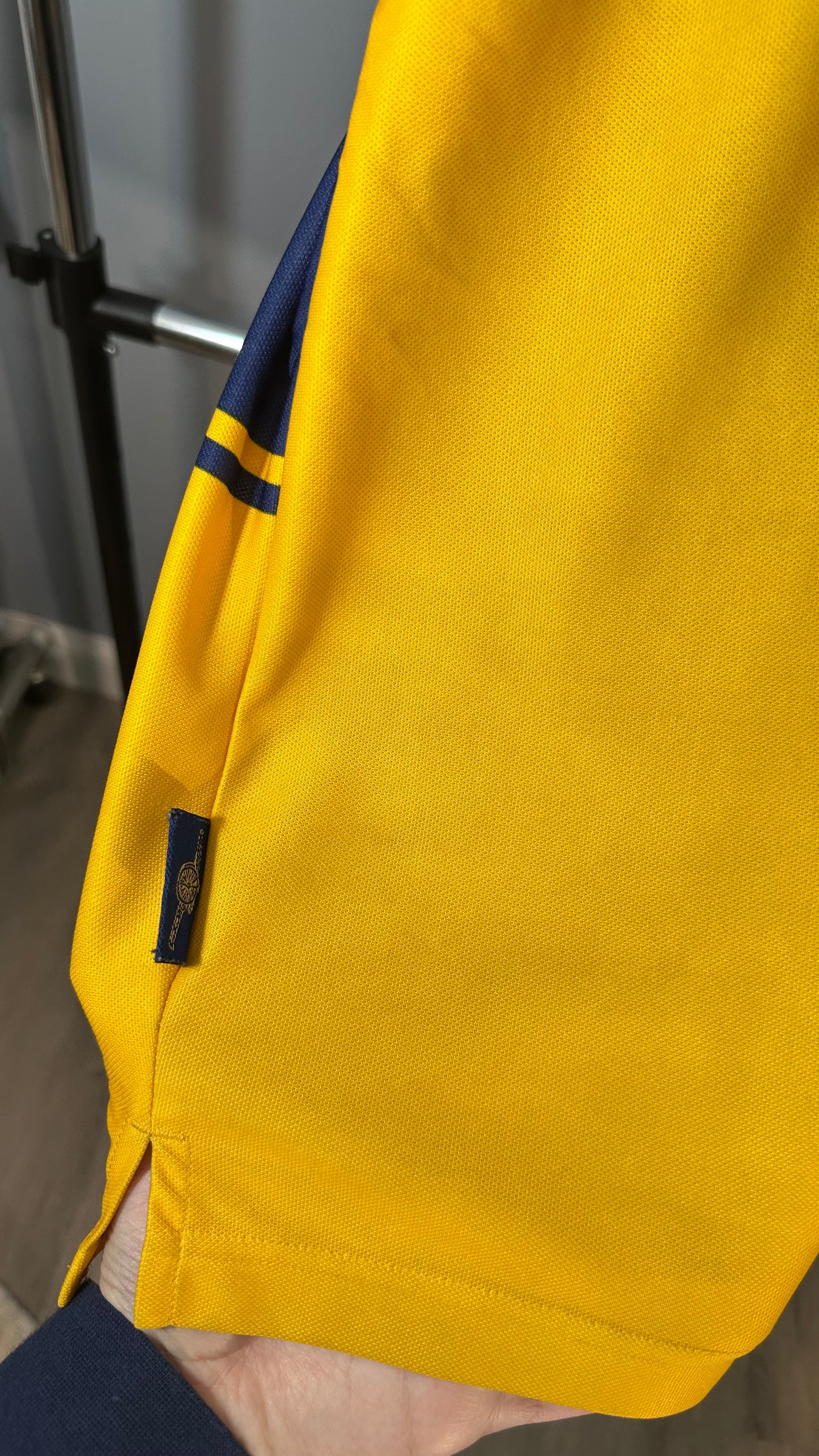 ARSENAL 1998 X BERGKAMP AWAY (L)