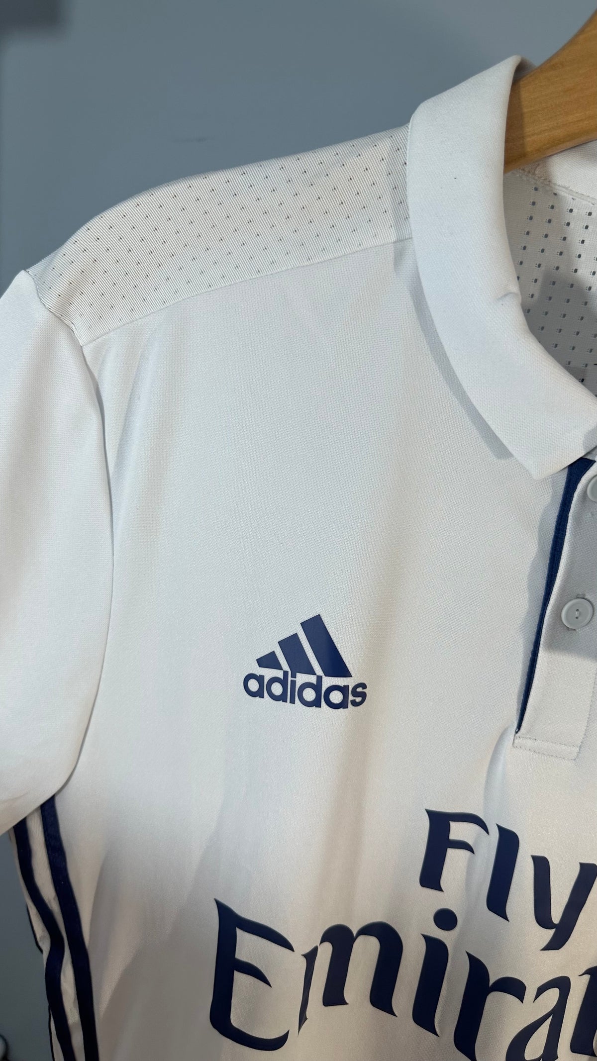 REAL MADRID 2016/17 HOME X GARETH BALE (L) BNWT PLAYER VERSION