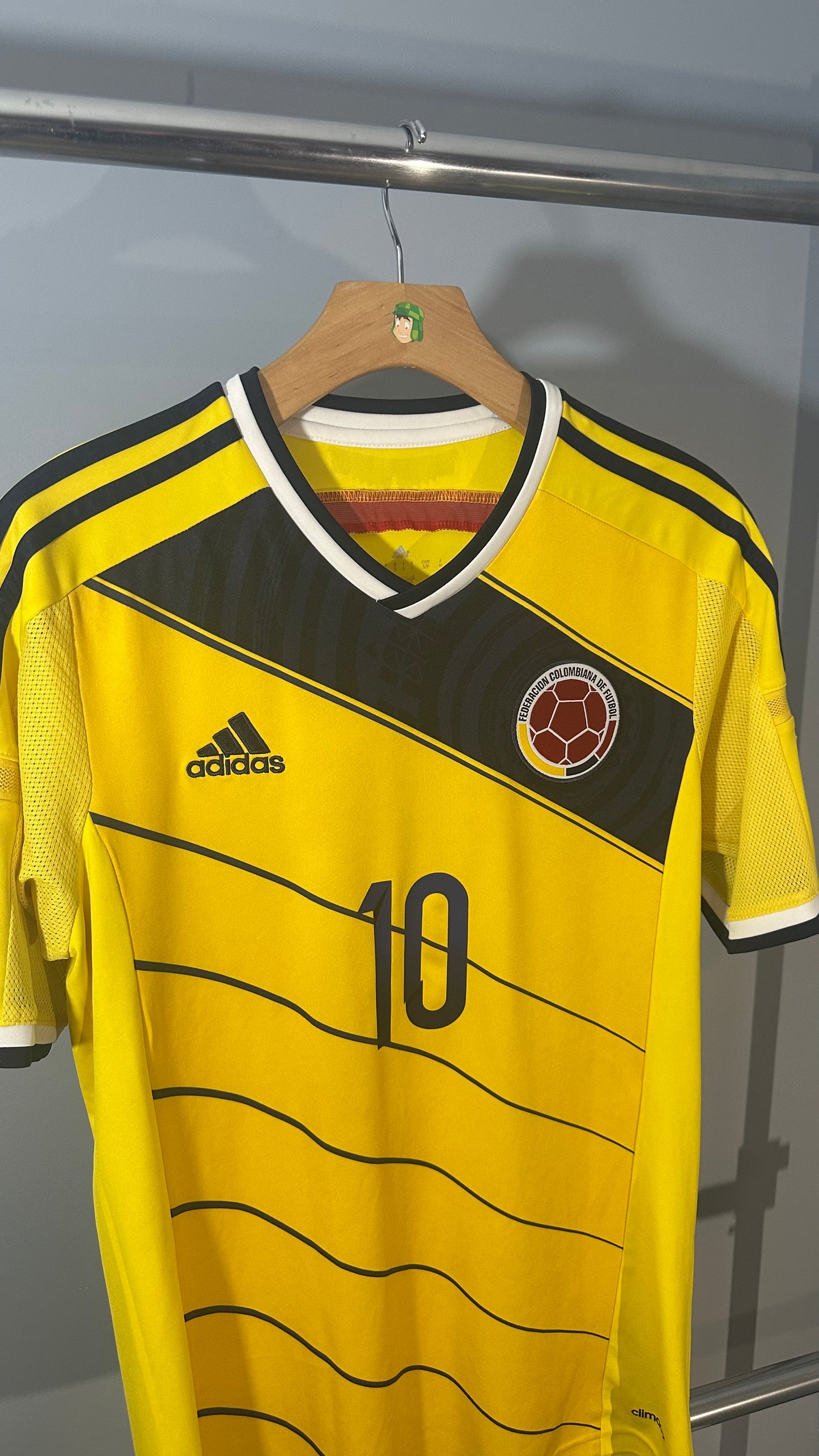 COLOMBIA 2014 X JAMES HOME (S)