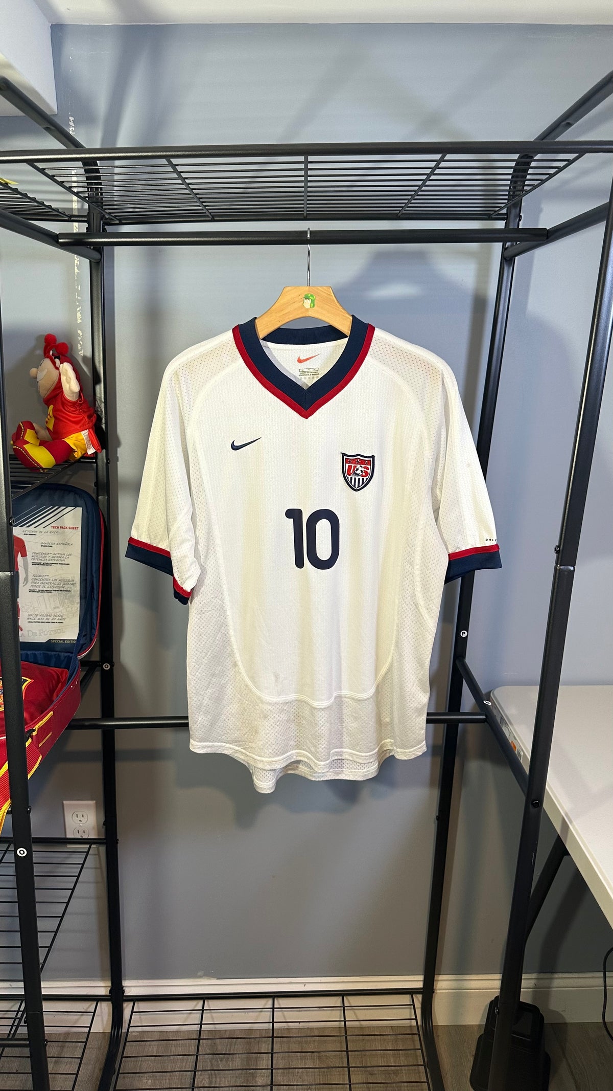 USA 2001 HOME X CLAUDIO REYNA (M)