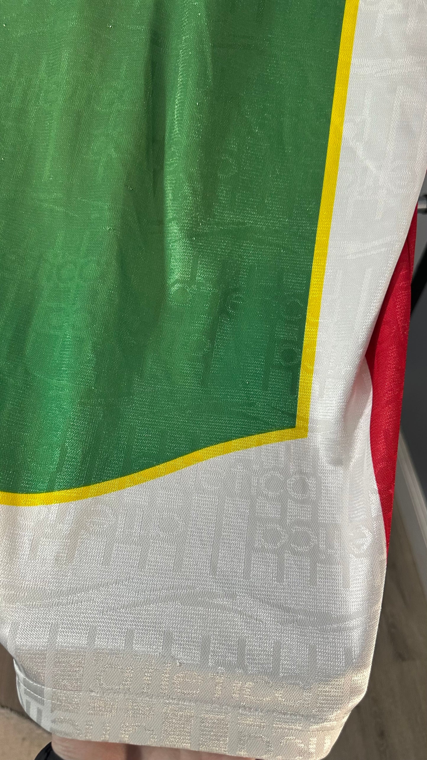 BOLIVIA 2001 TRAINING JERSEY (L)