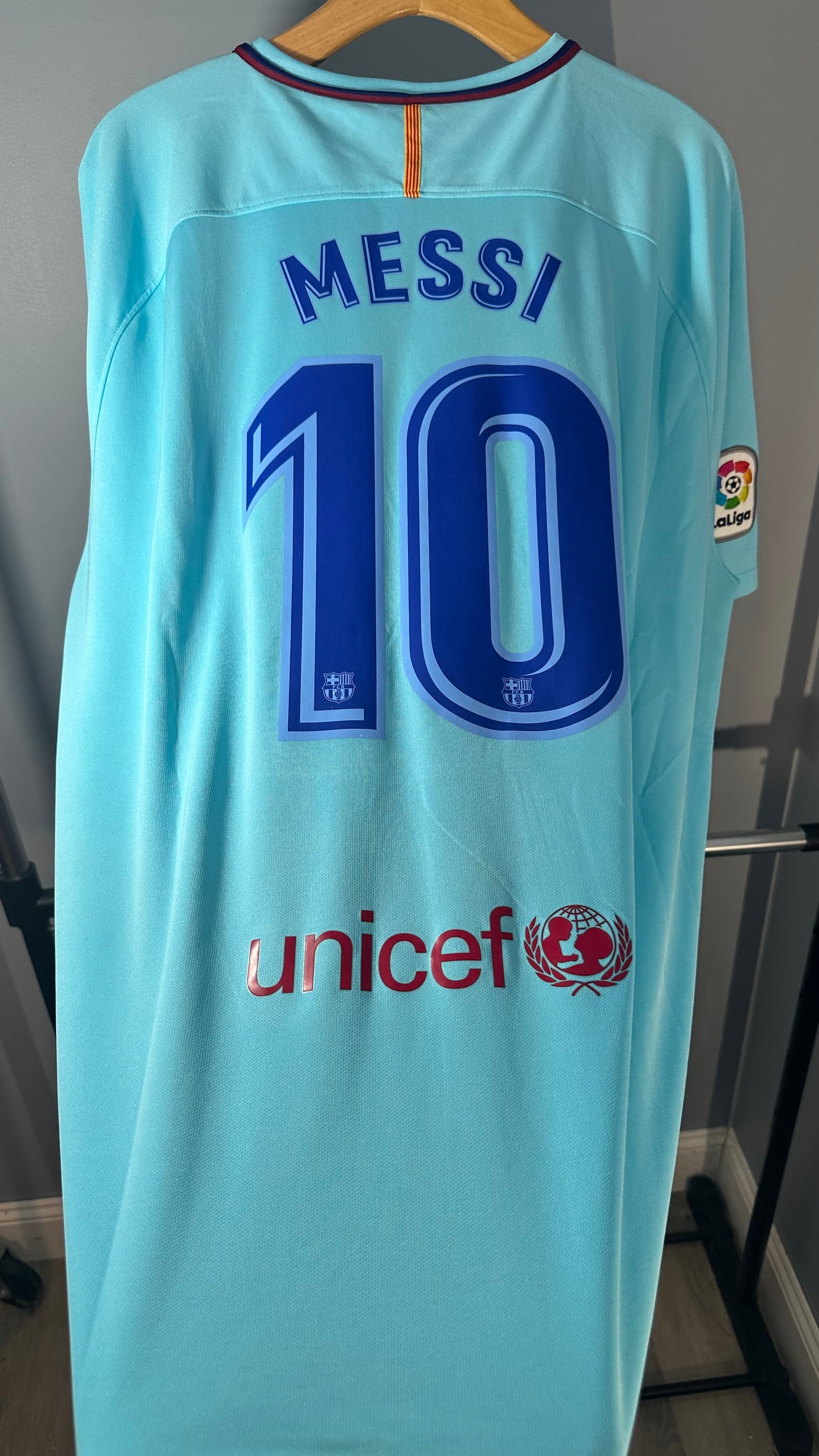 FC BARCELONA 2017 AWAY X LIONEL MESSI (2XL)