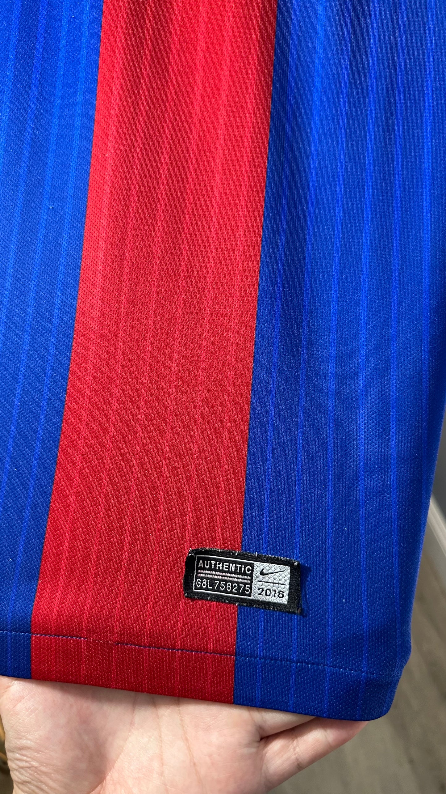 FC BARCELONA 2016 HOME X ANDRES INIESTA (XL)