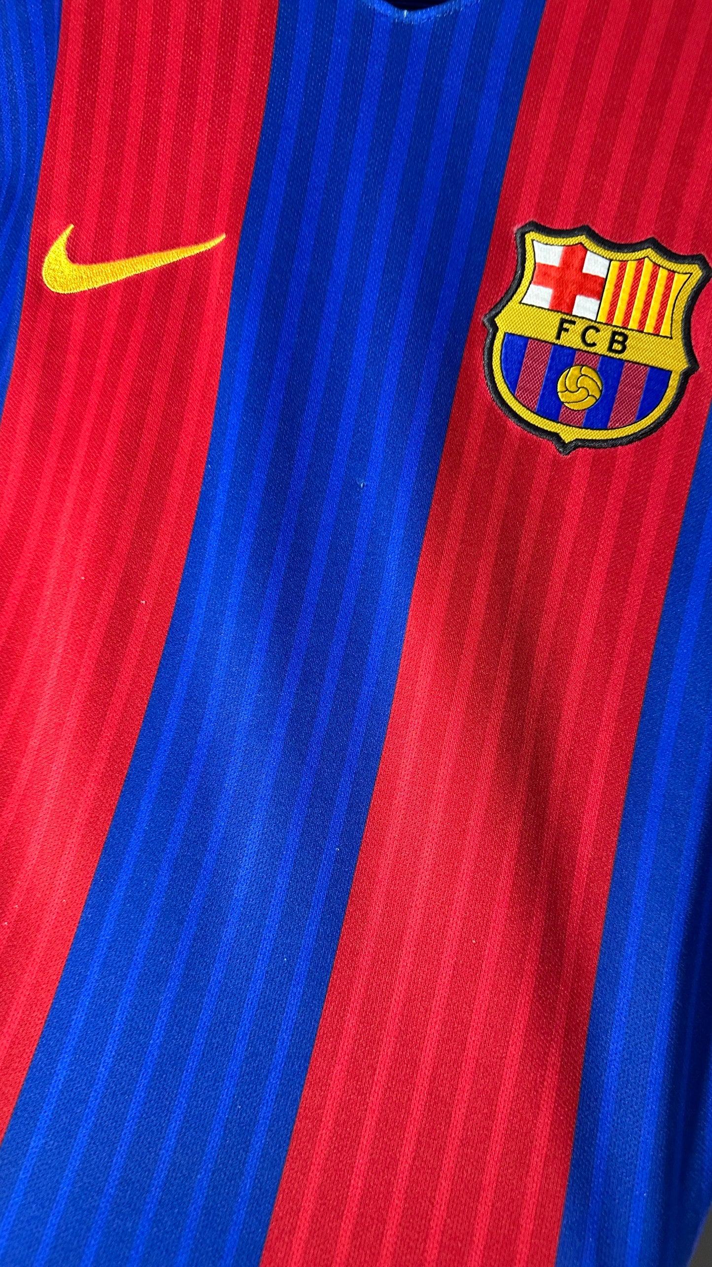 FC BARCELONA 2016 HOME X ANDRES INIESTA (XL)