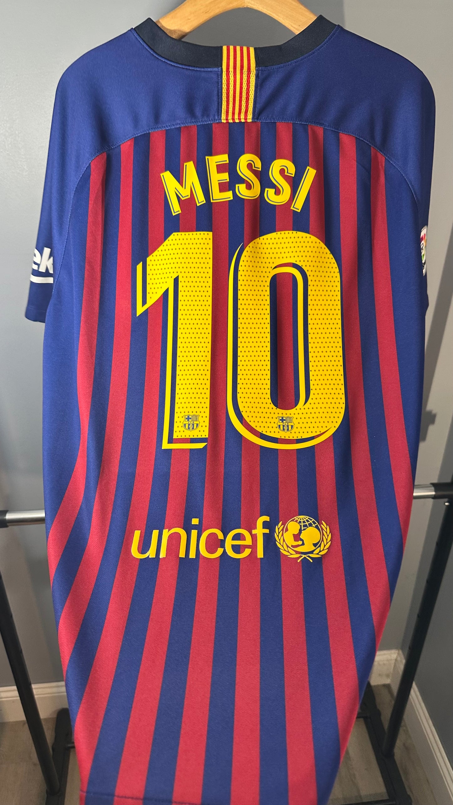 FC BARCELONA 2019 HOME X LIONEL MESSI (2XL)