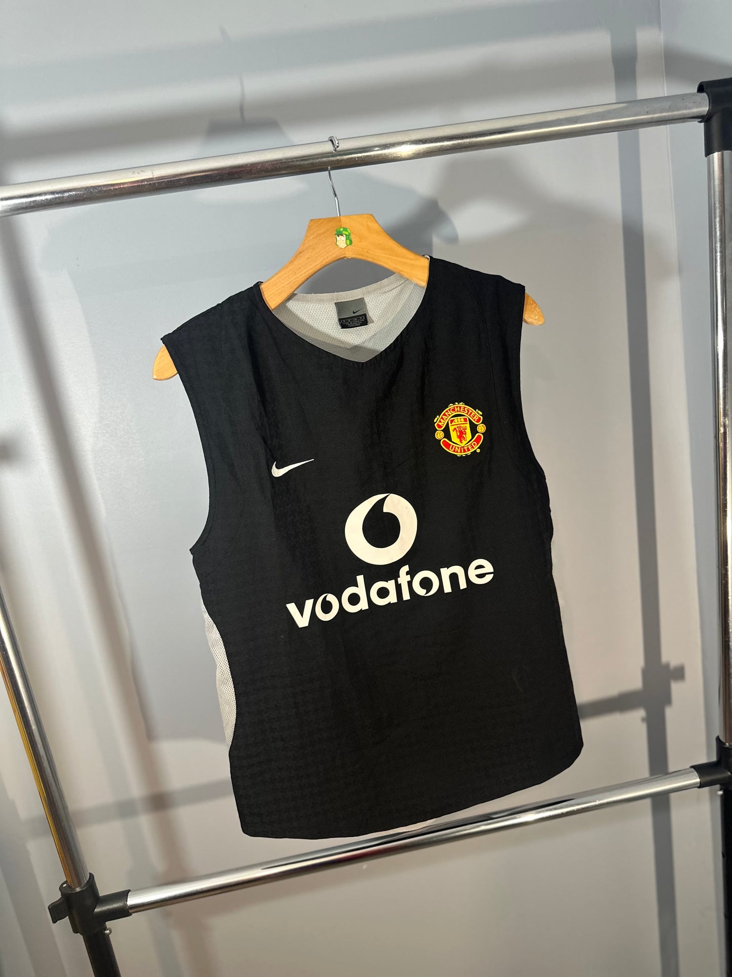MANCHESTER UNITED 2003 TRAINING SLEEVELESS