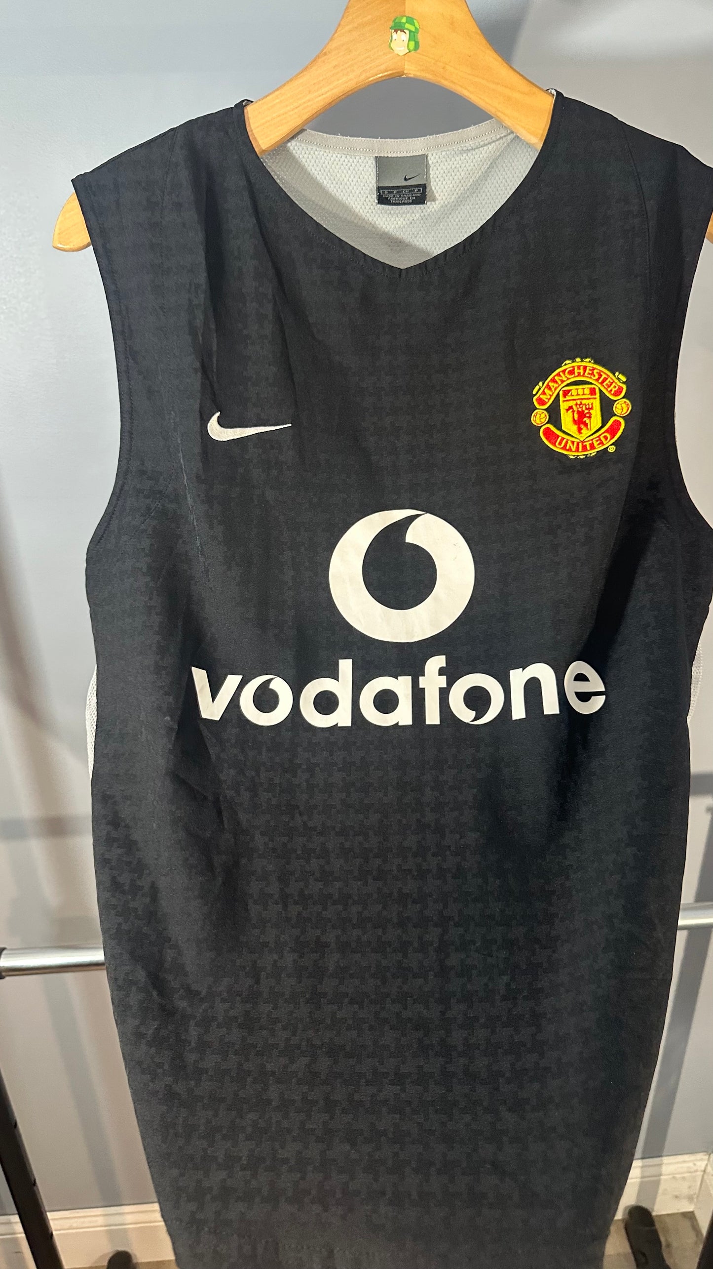 MANCHESTER UNITED 2003 TRAINING SLEEVELESS