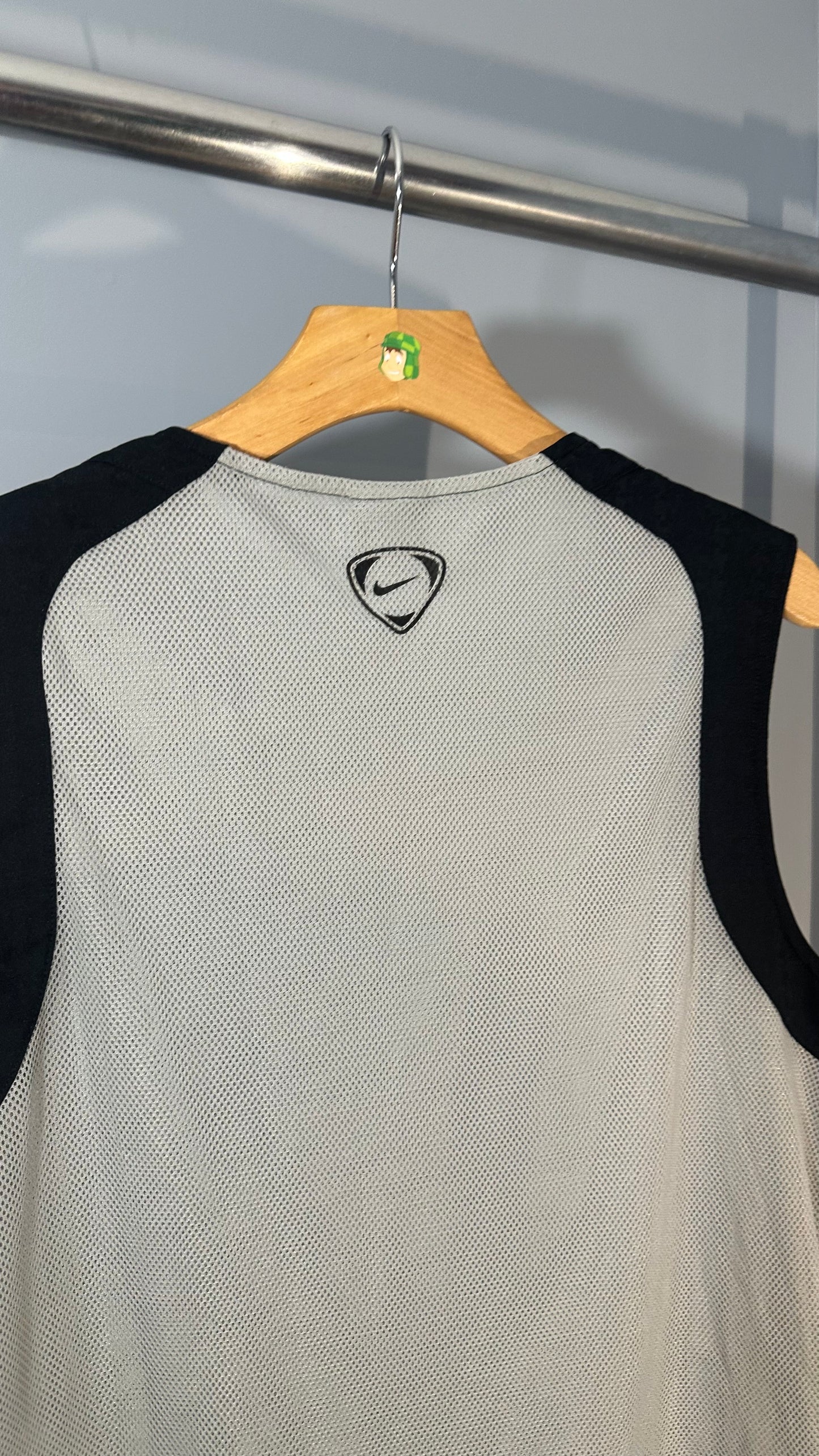 MANCHESTER UNITED 2003 TRAINING SLEEVELESS