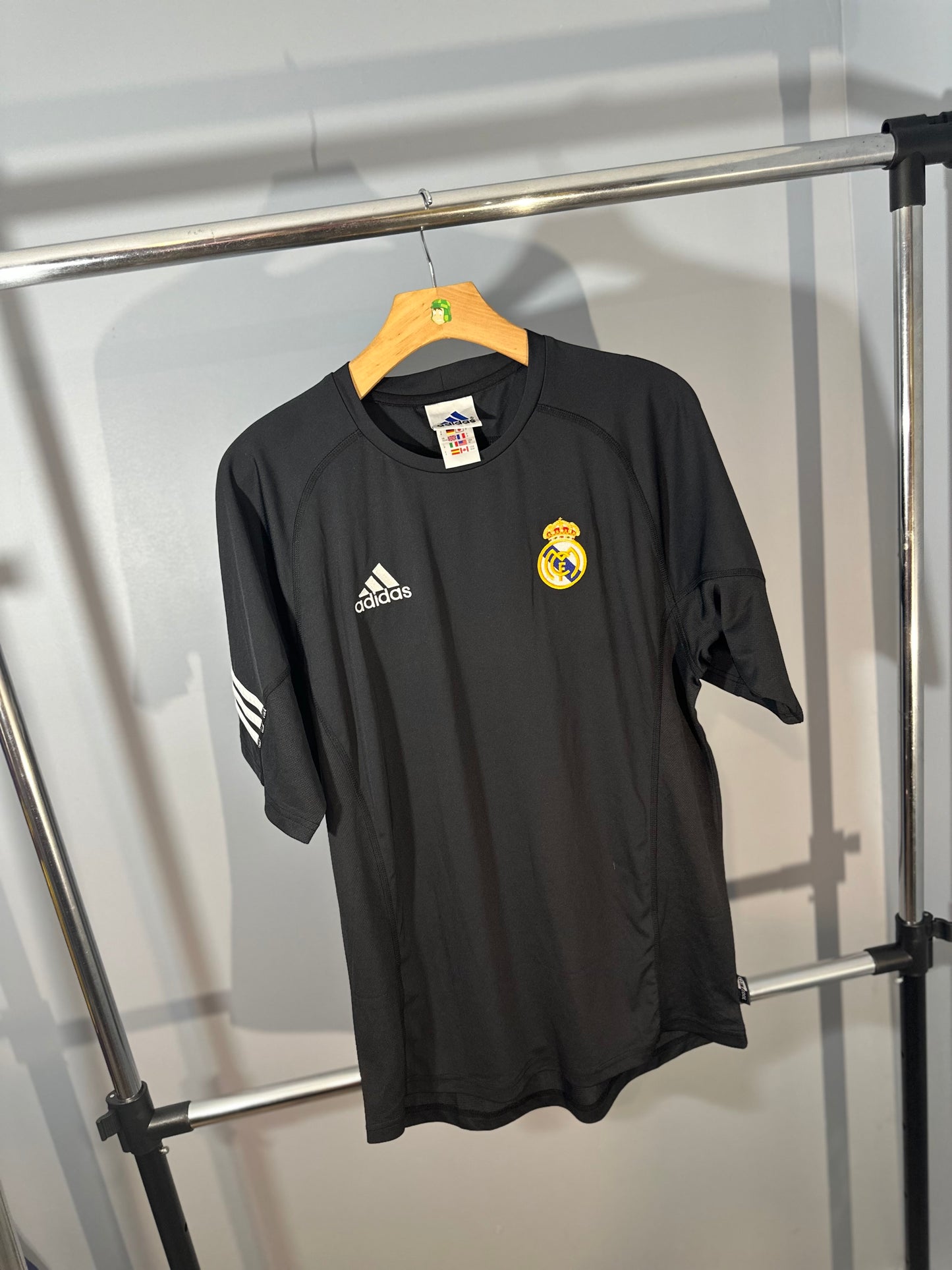 REAL MADRID 2002 TRAINING JERSEY (M)