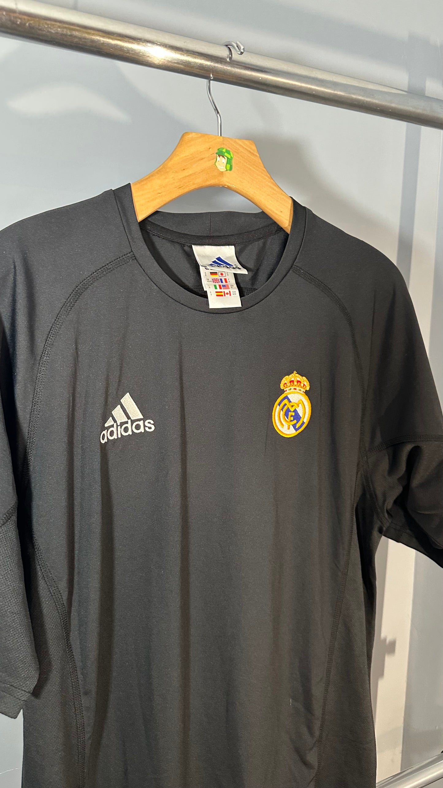 REAL MADRID 2002 TRAINING JERSEY (M)