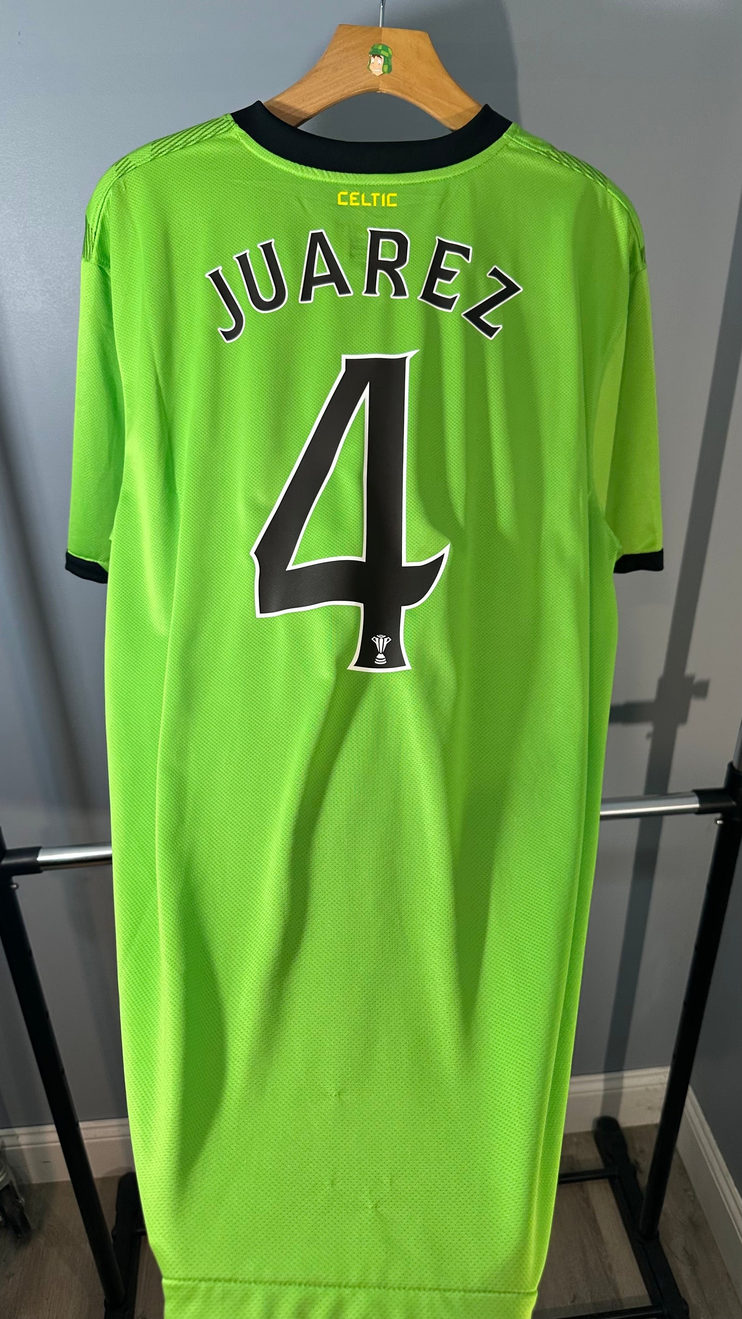 CELTIC 2010 AWAY X EFRAIN JUAREZ (XL)