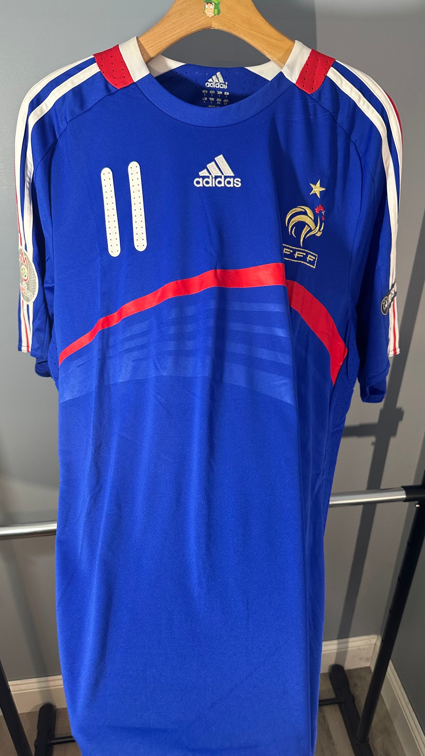 FRANCE 2007 HOME X NASRI (L)