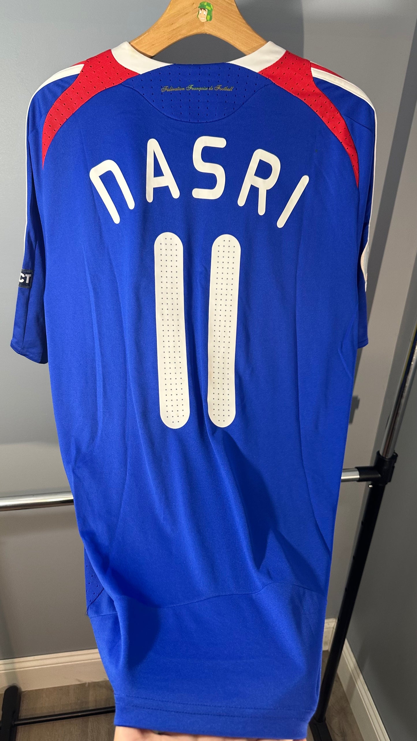 FRANCE 2007 HOME X NASRI (L)
