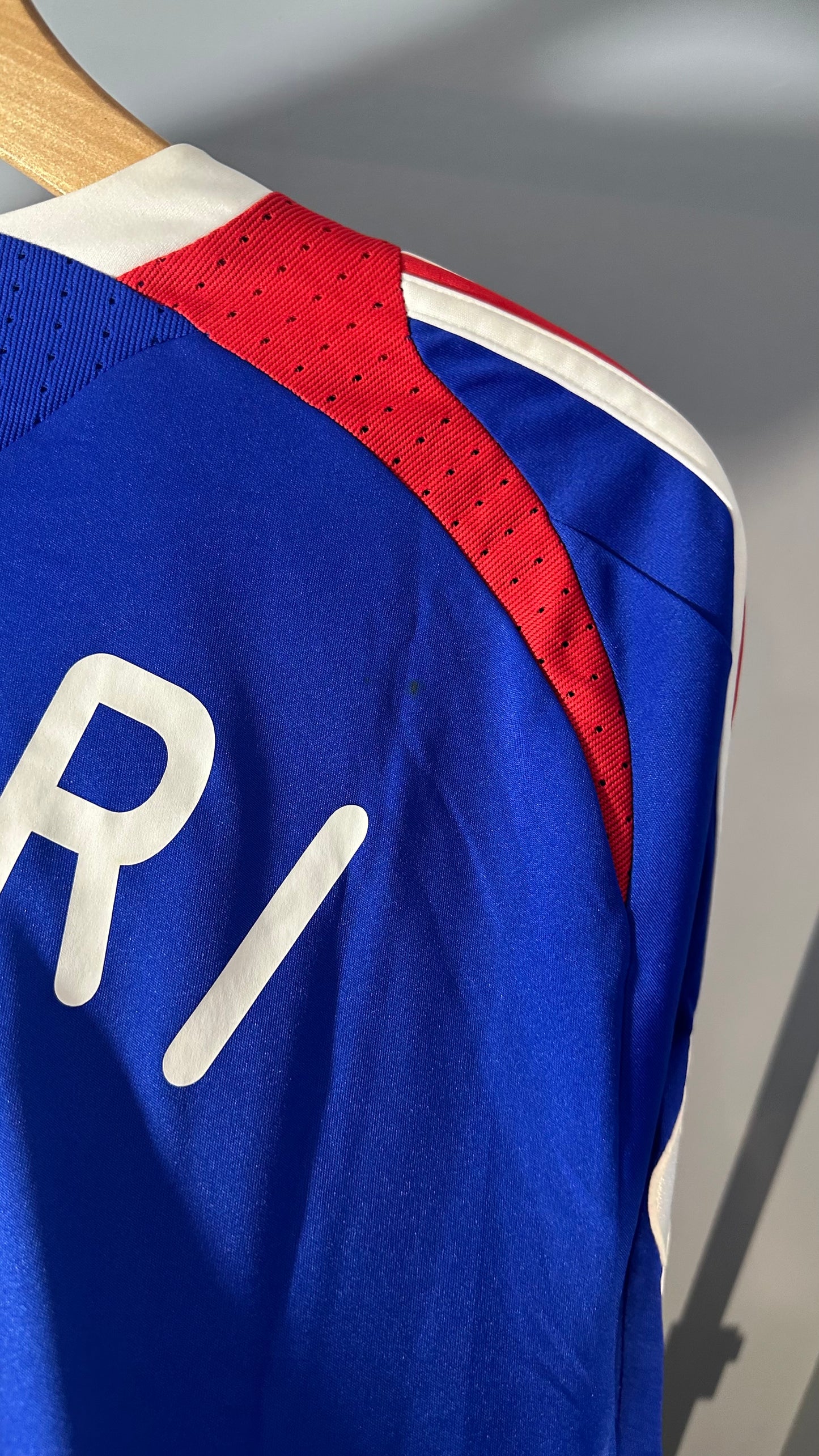 FRANCE 2007 HOME X NASRI (L)