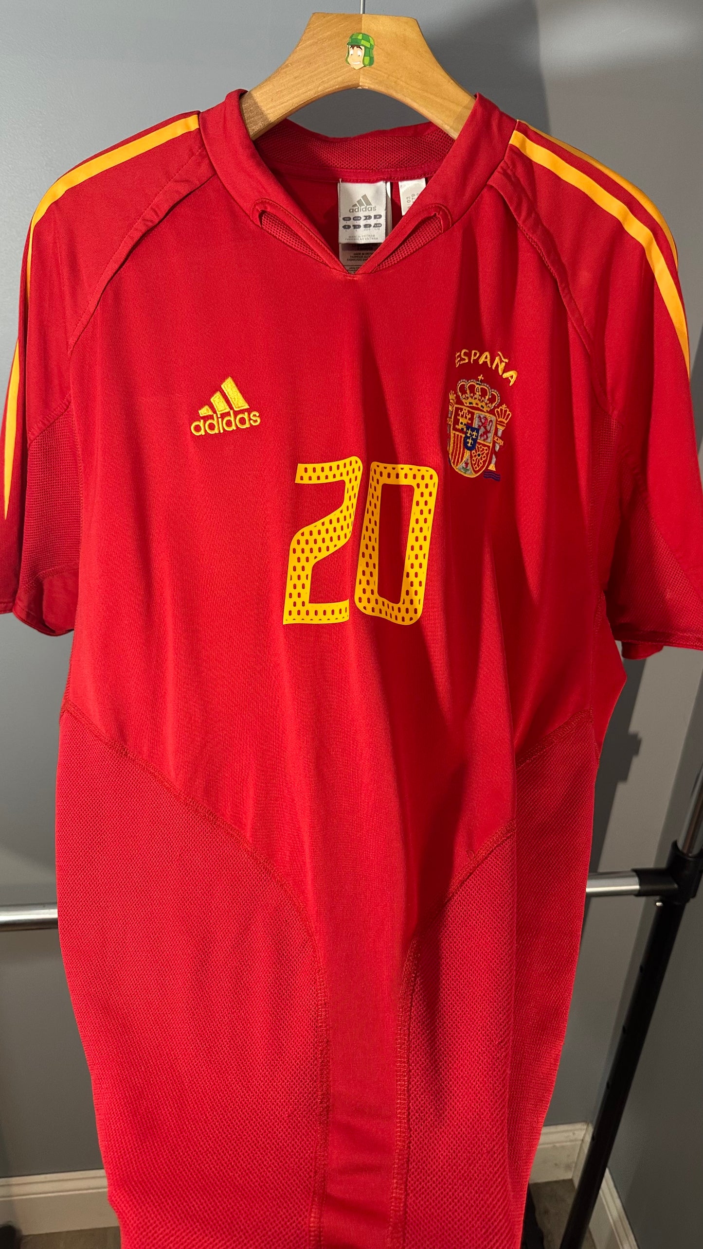 SPAIN 2004 HOME X XAVI HERNANDEZ (L)