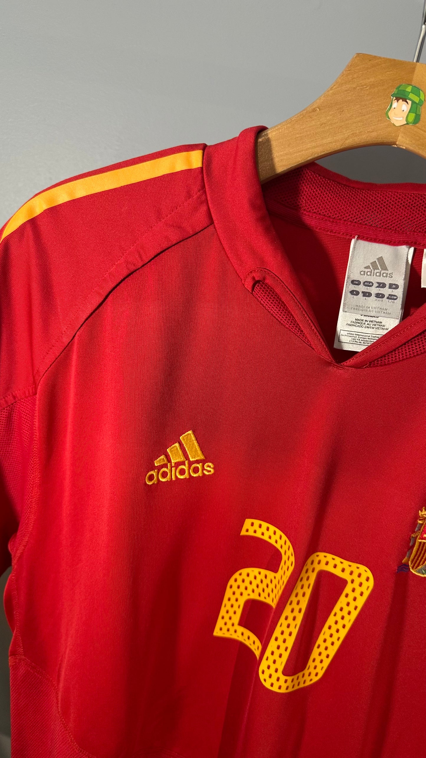 SPAIN 2004 HOME X XAVI HERNANDEZ (L)