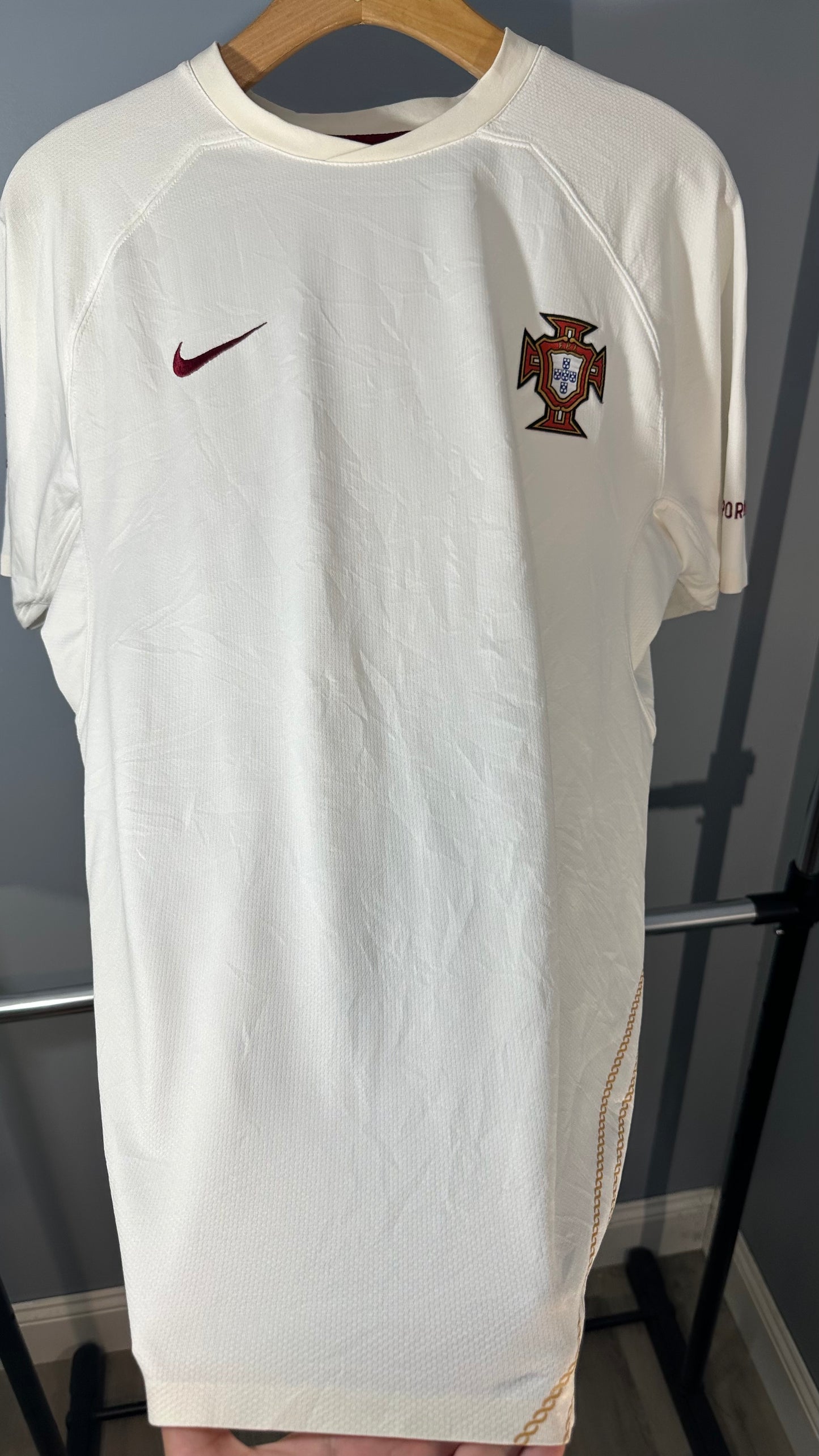 PORTUGAL 2006 TRAINING JERSEY (L)