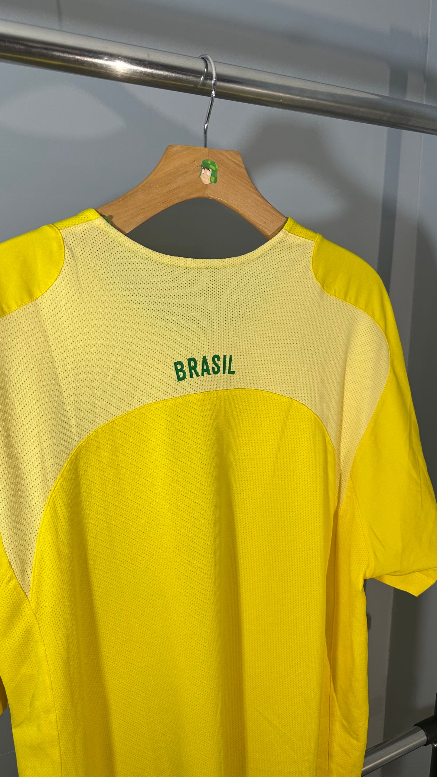 BRAZIL 2004 TRAINING JERSEY (XL)