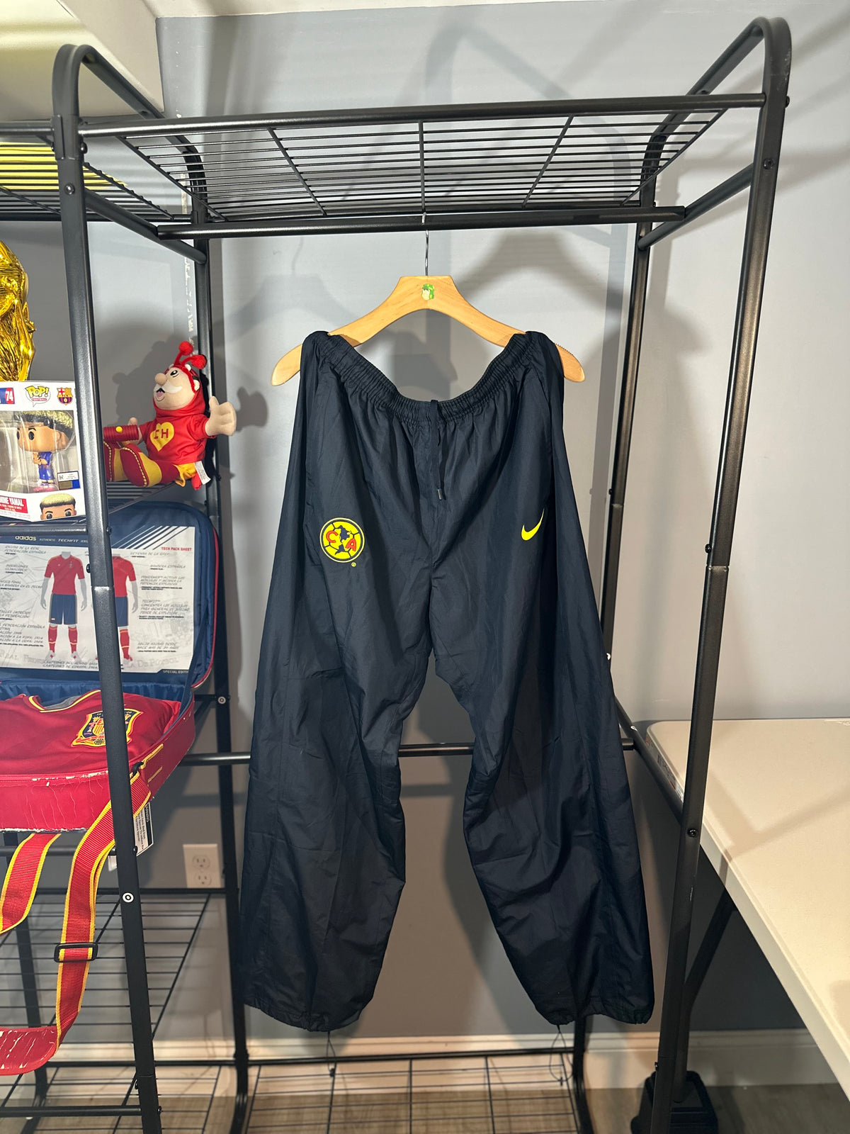 CLUB AMERICA TRACK PANTS (XL)