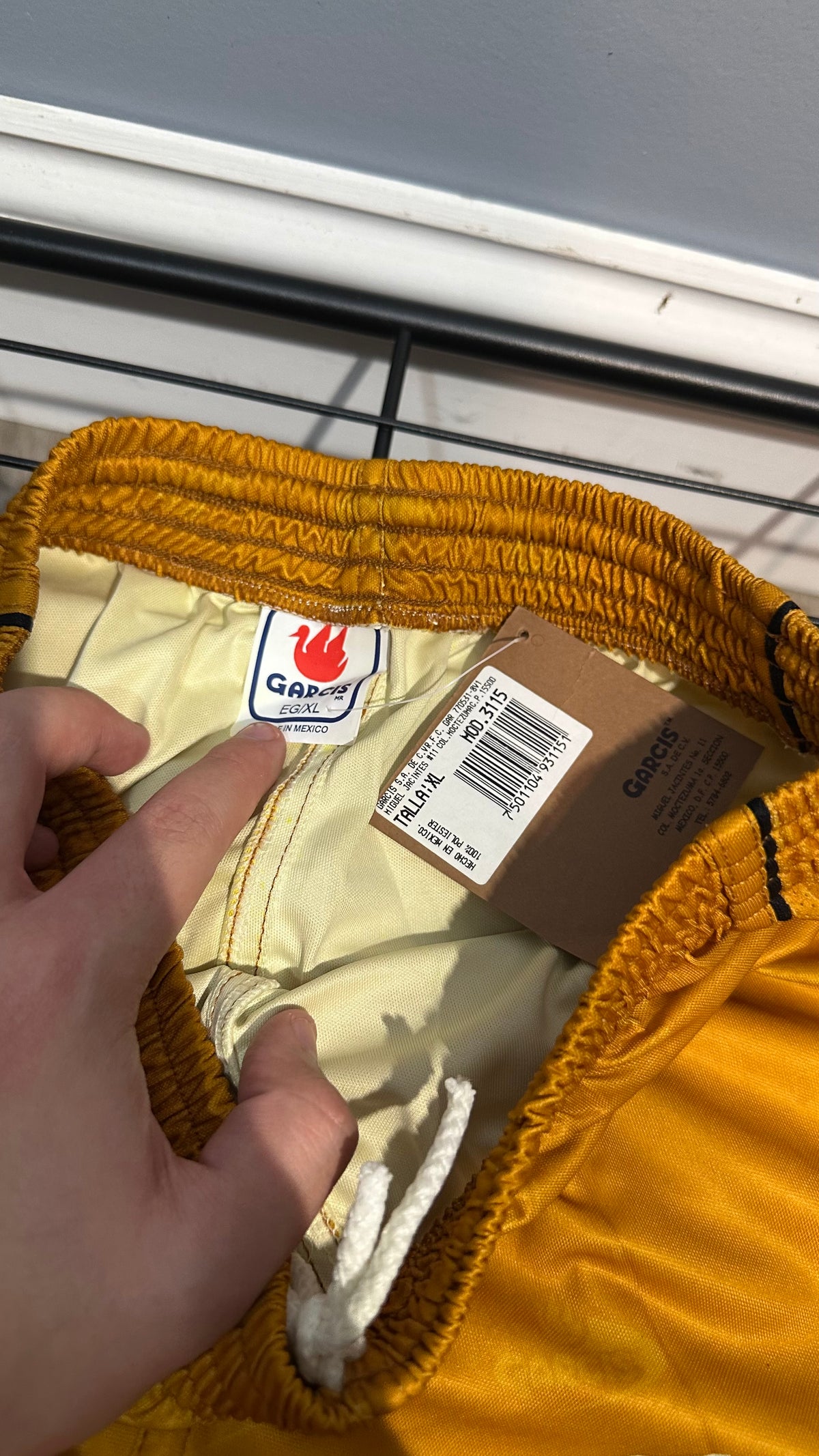 VINTAGE JAGUARES DE CHIAPAS SHORTS (XL)