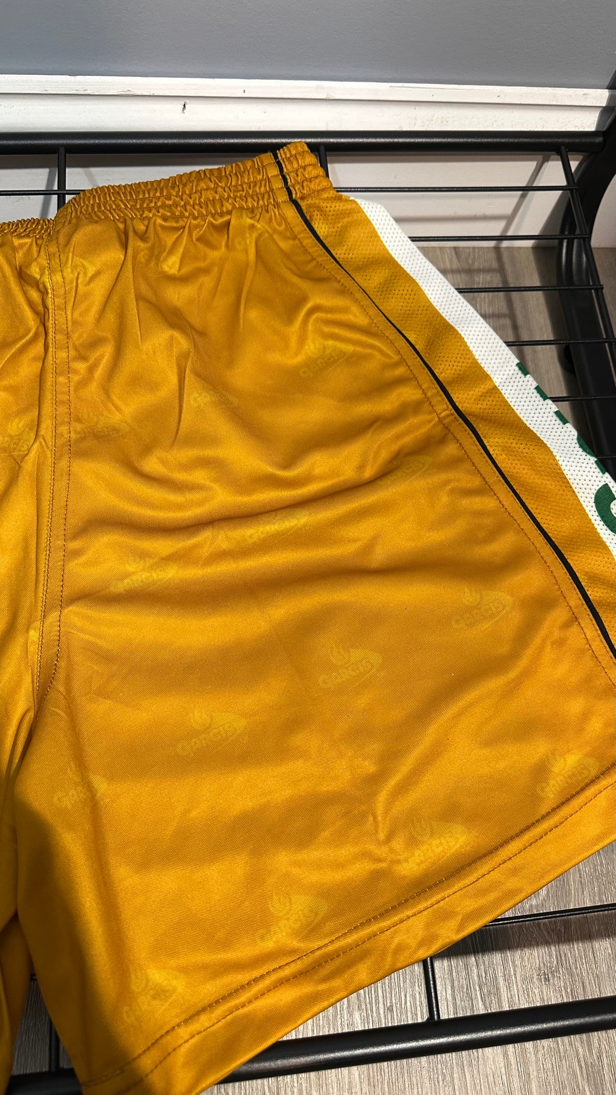 VINTAGE JAGUARES DE CHIAPAS SHORTS (XL)