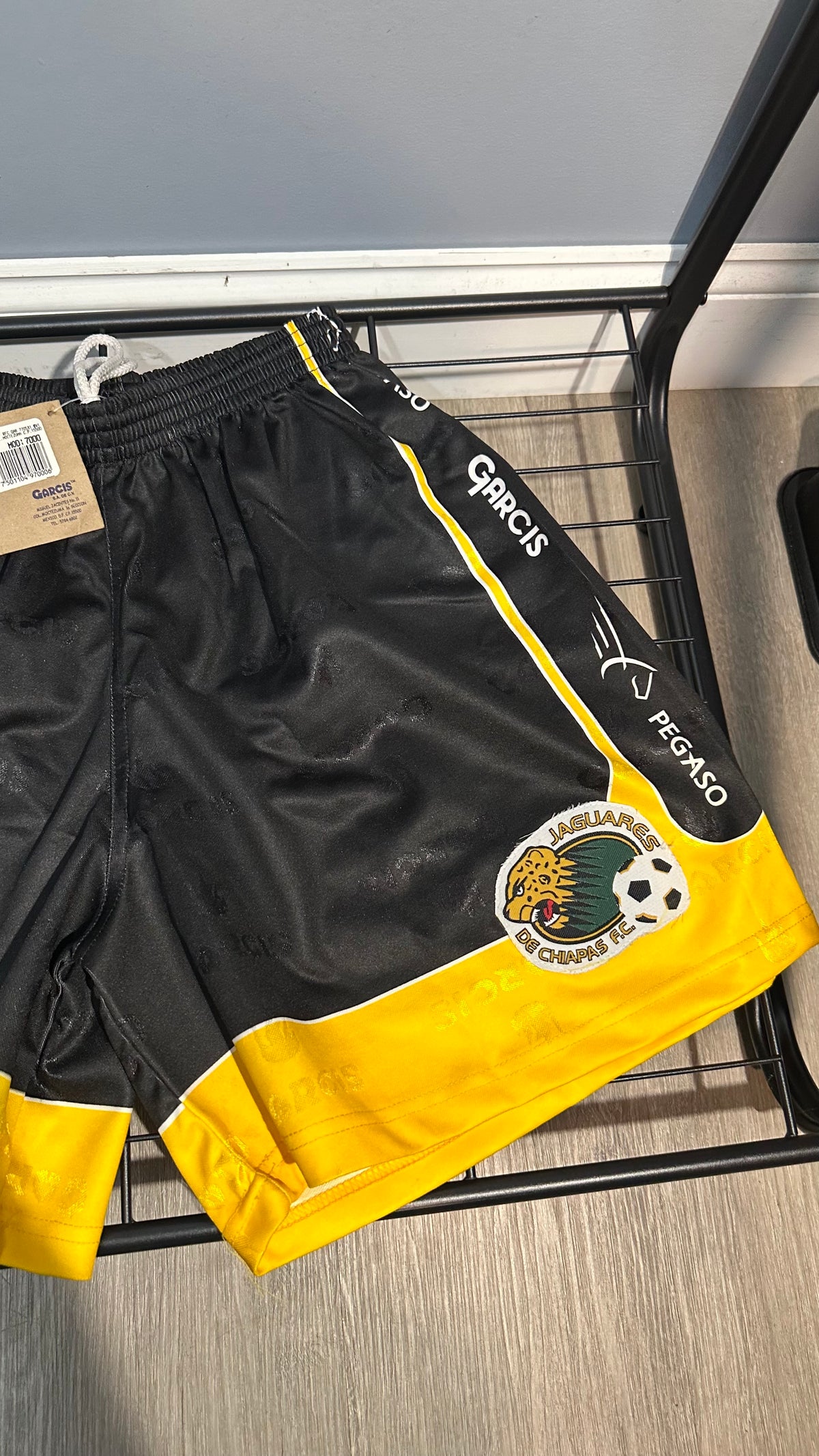 VINTAGE JAGUARES DE CHIAPAS SHORT (XL)