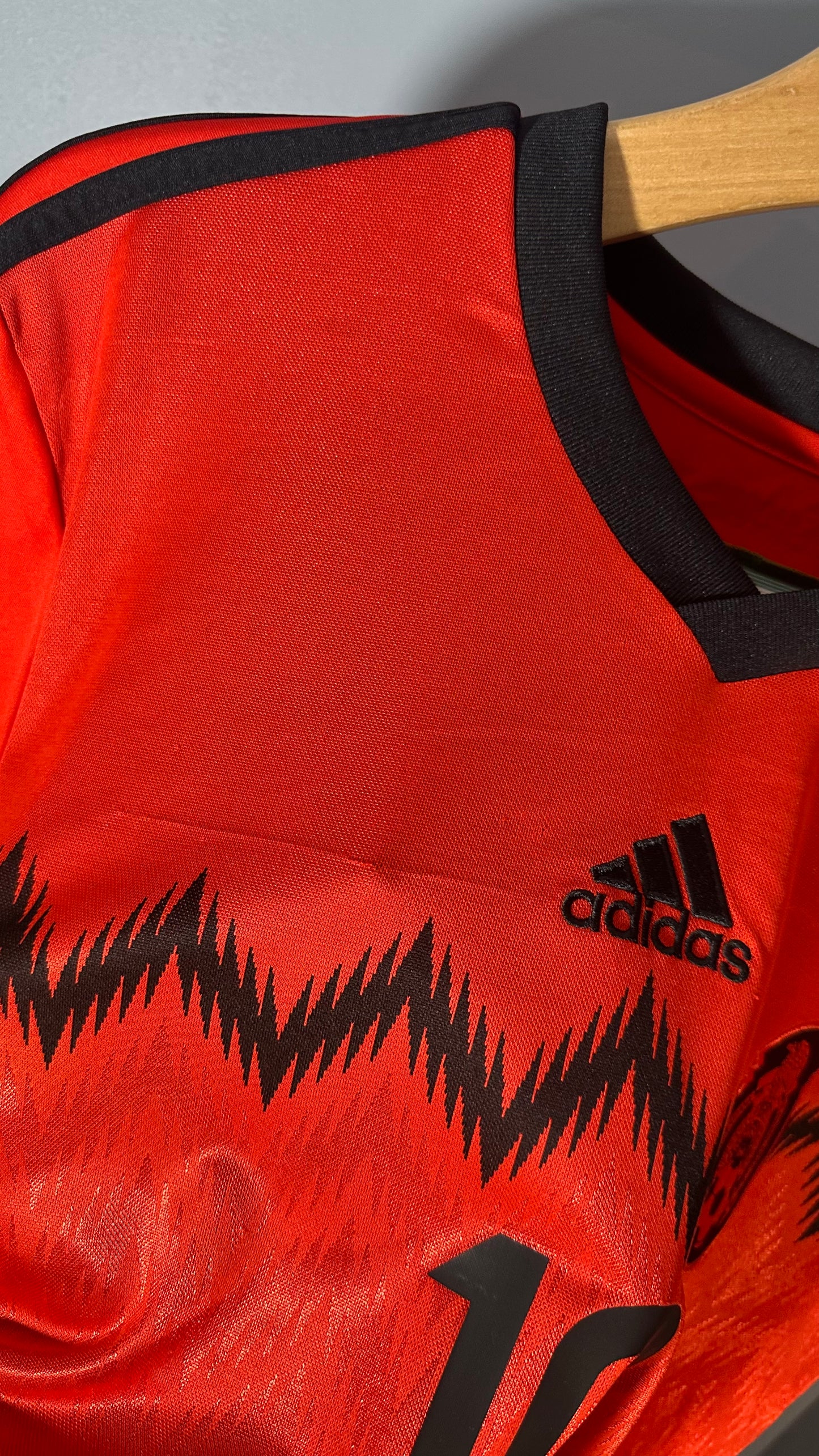 MEXICO 2014 AWAY X CUAUHTEMOC BLANCO TRIBUTE JERSEY (L)